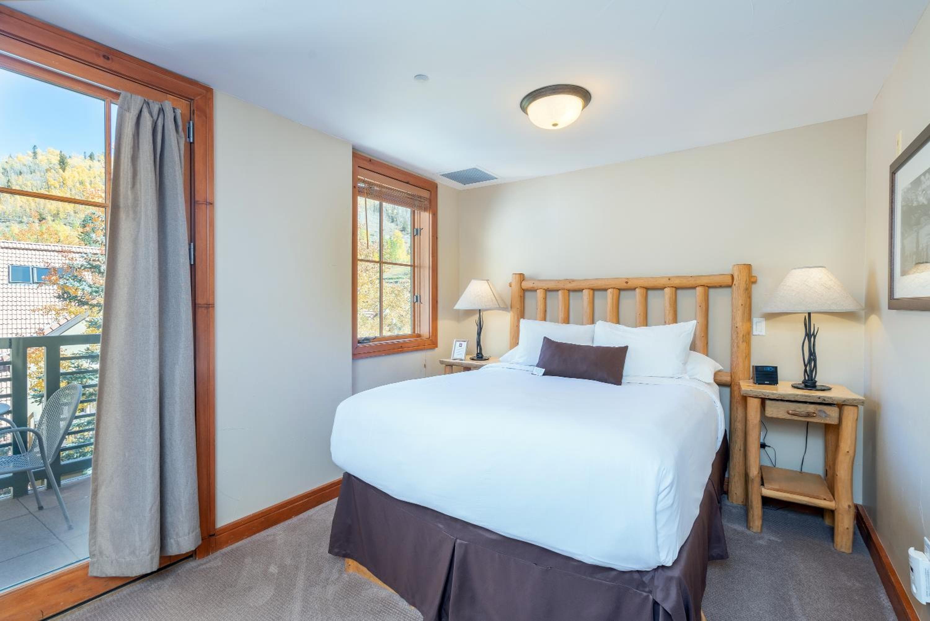 Inn at Lost Creek