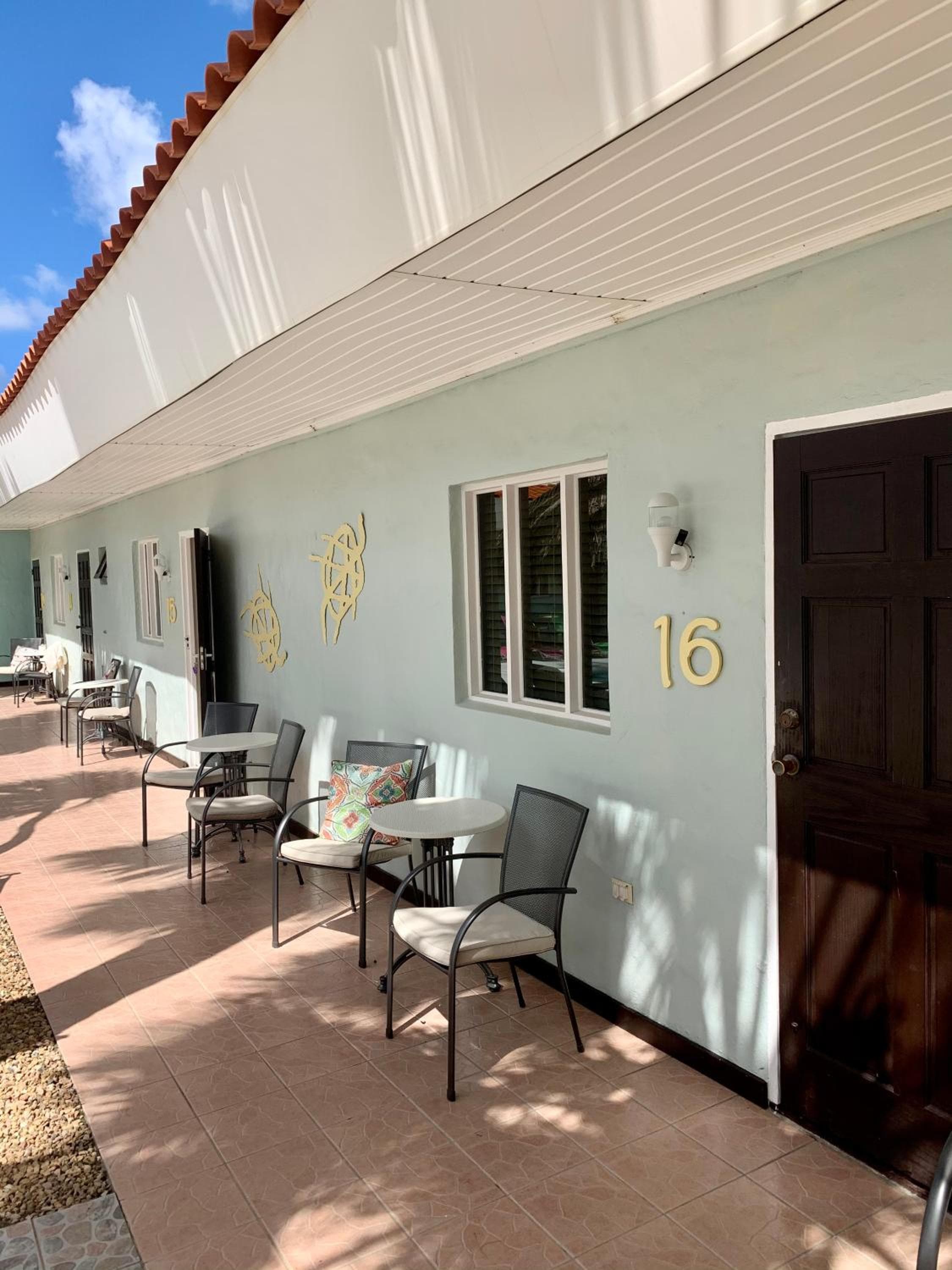 Arubiana Inn Hotel