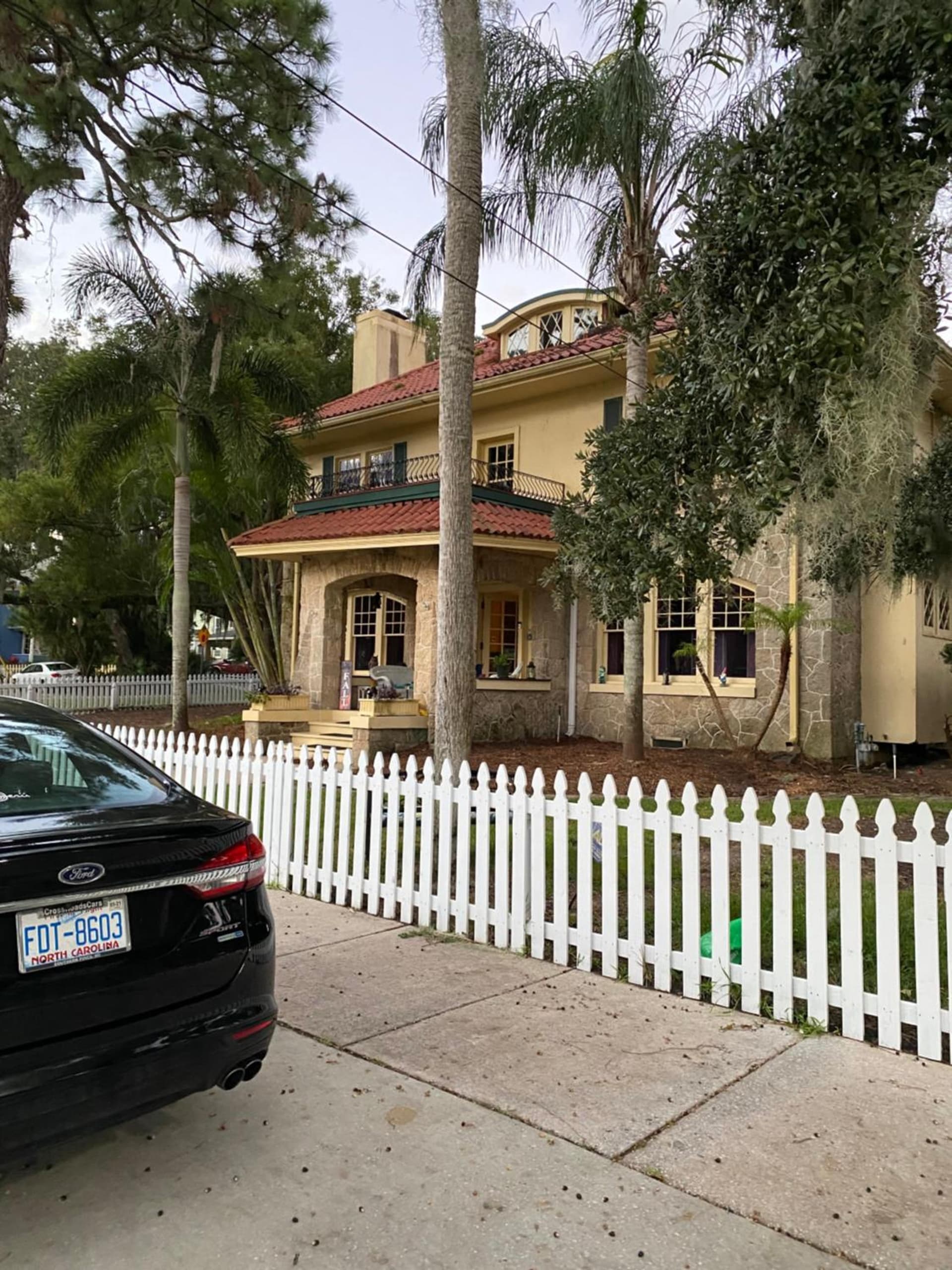 Ms. Maggie's South Country Inn