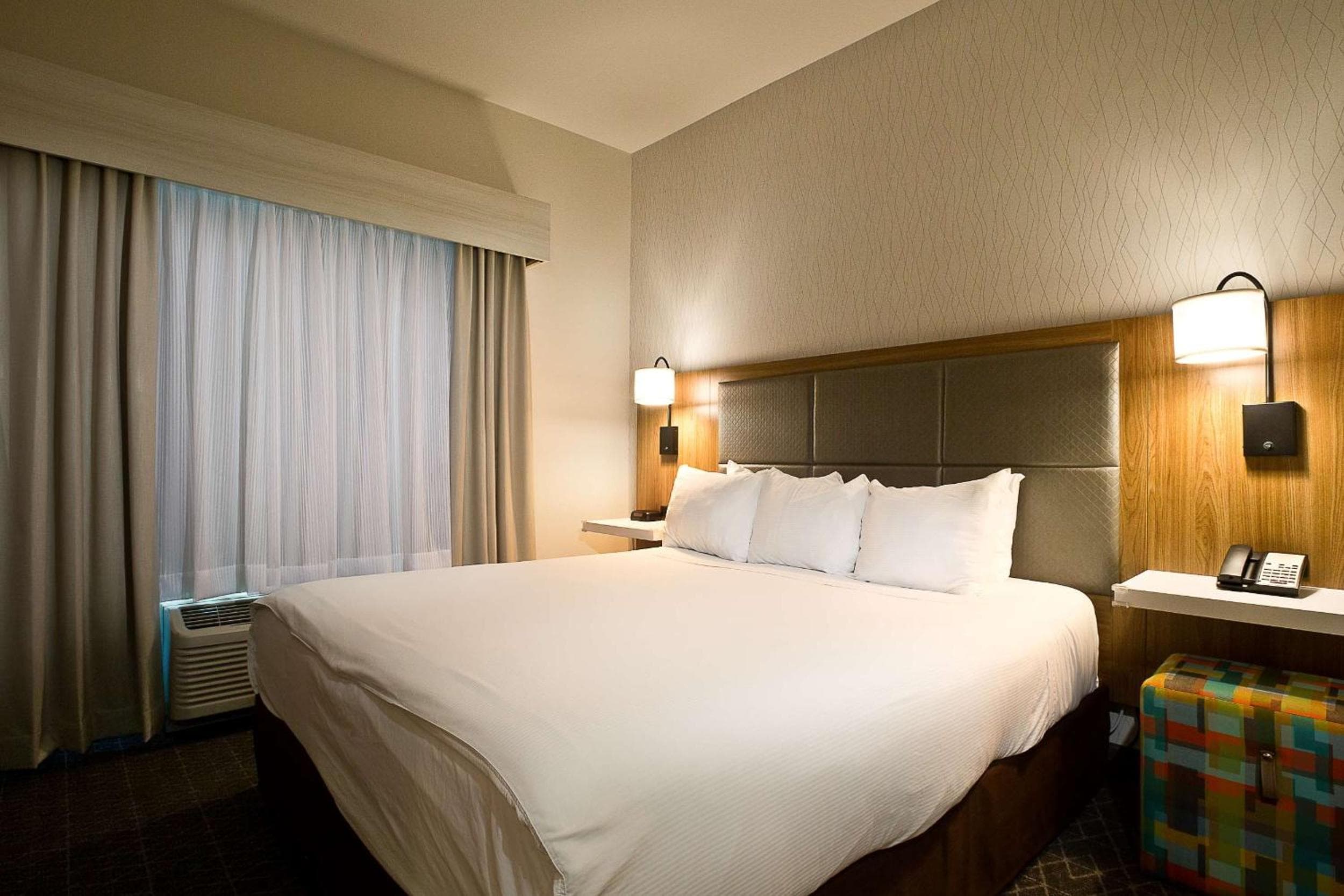 Hawthorn Suites by Wyndham-Oakland/Alameda
