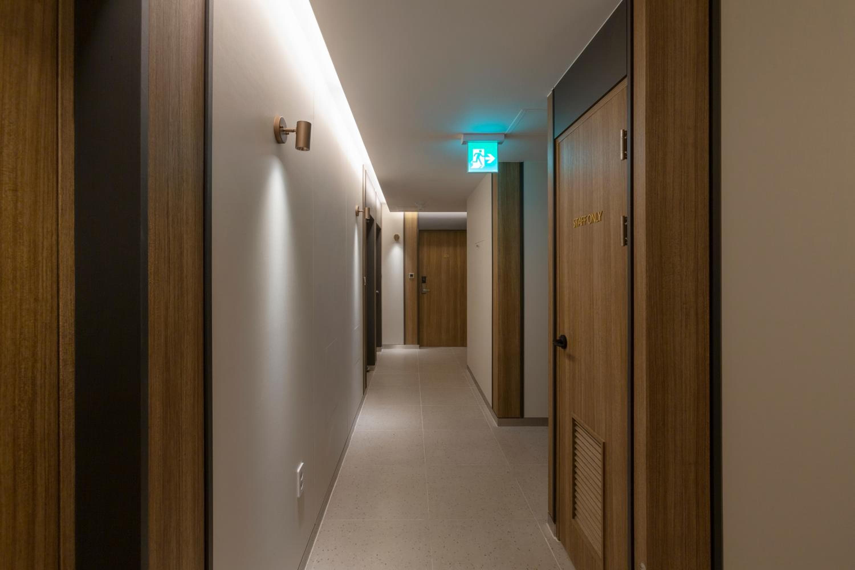 Busan Lounge 26 Hotel