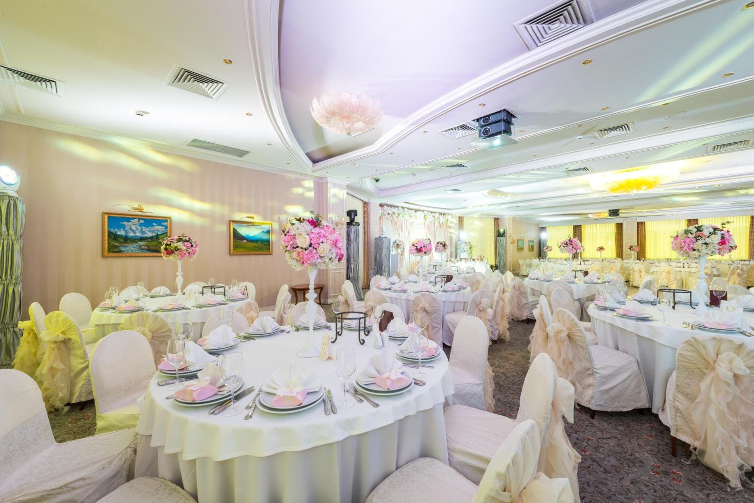 Grand Tien Shan Hotel