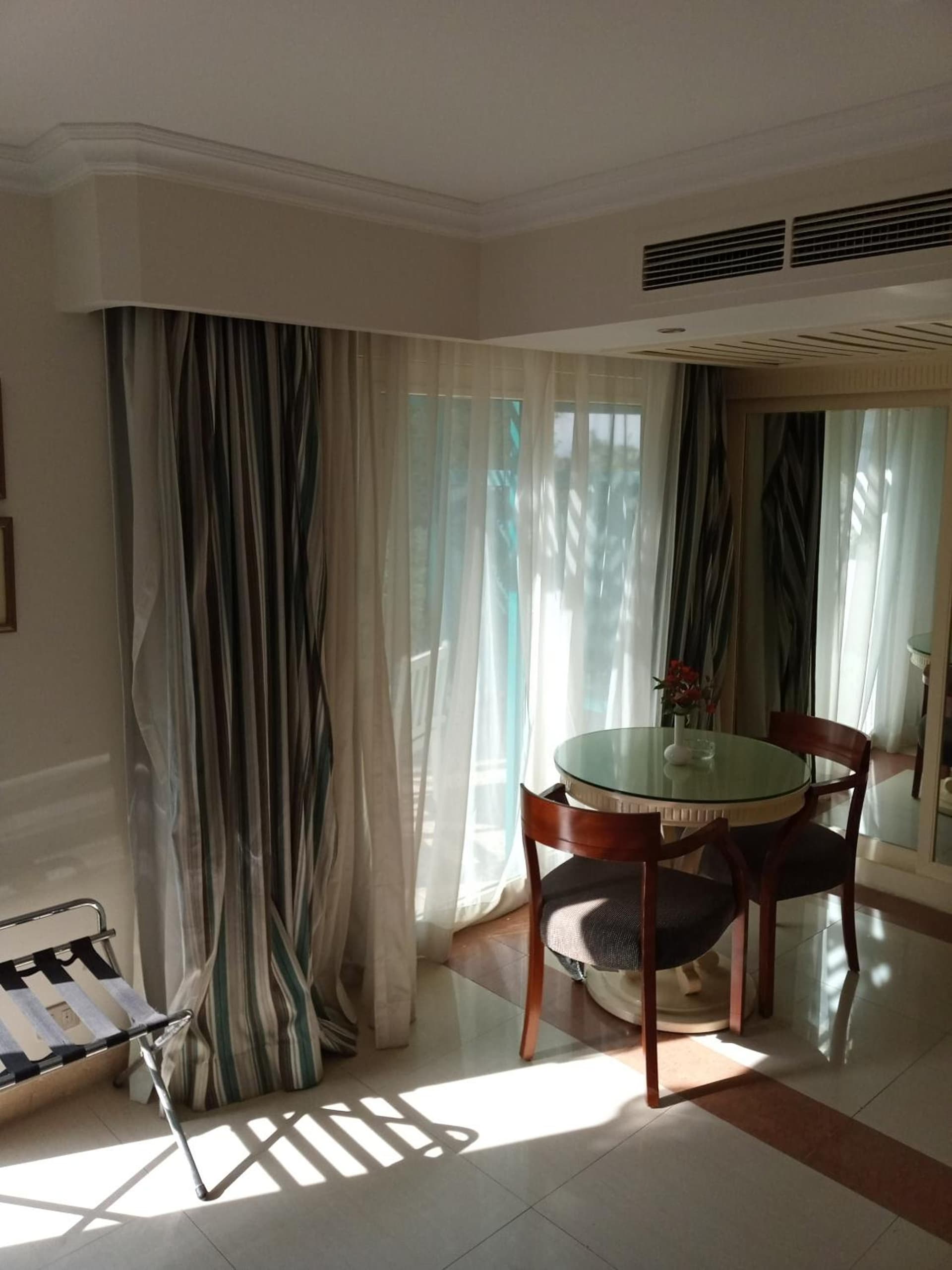 Cairo Pyramids Hotel