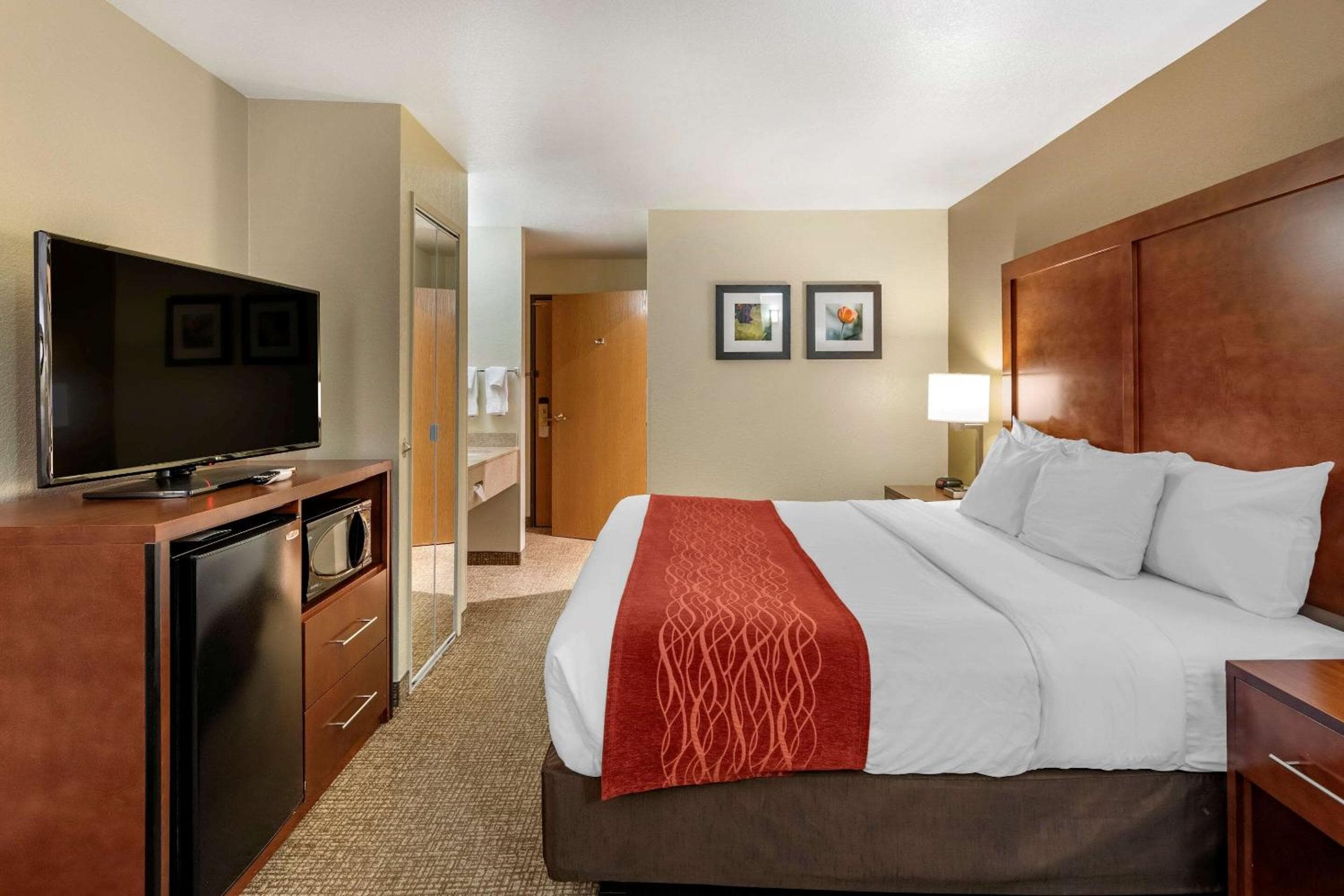Comfort Inn Fontana