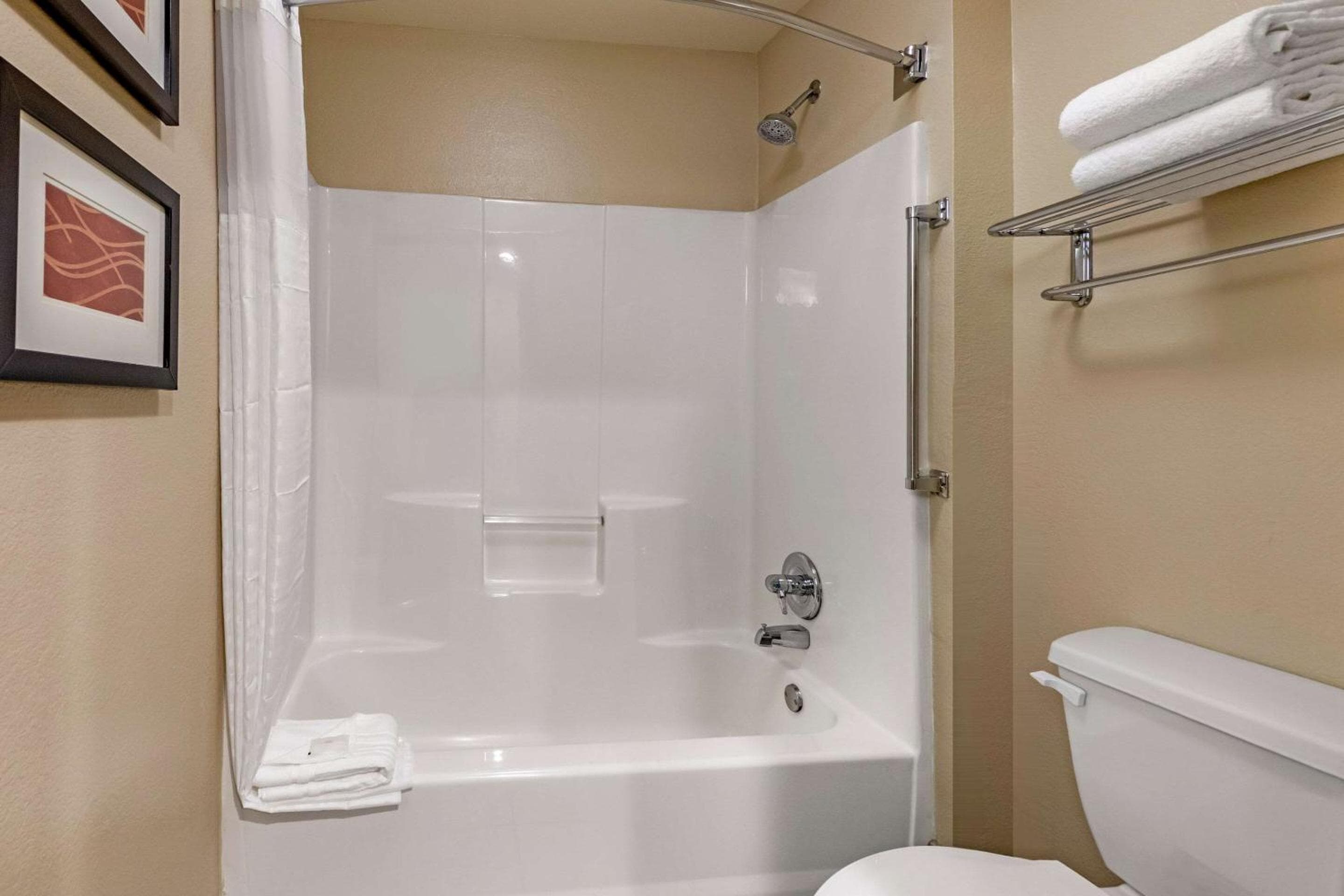 Comfort Inn Fontana