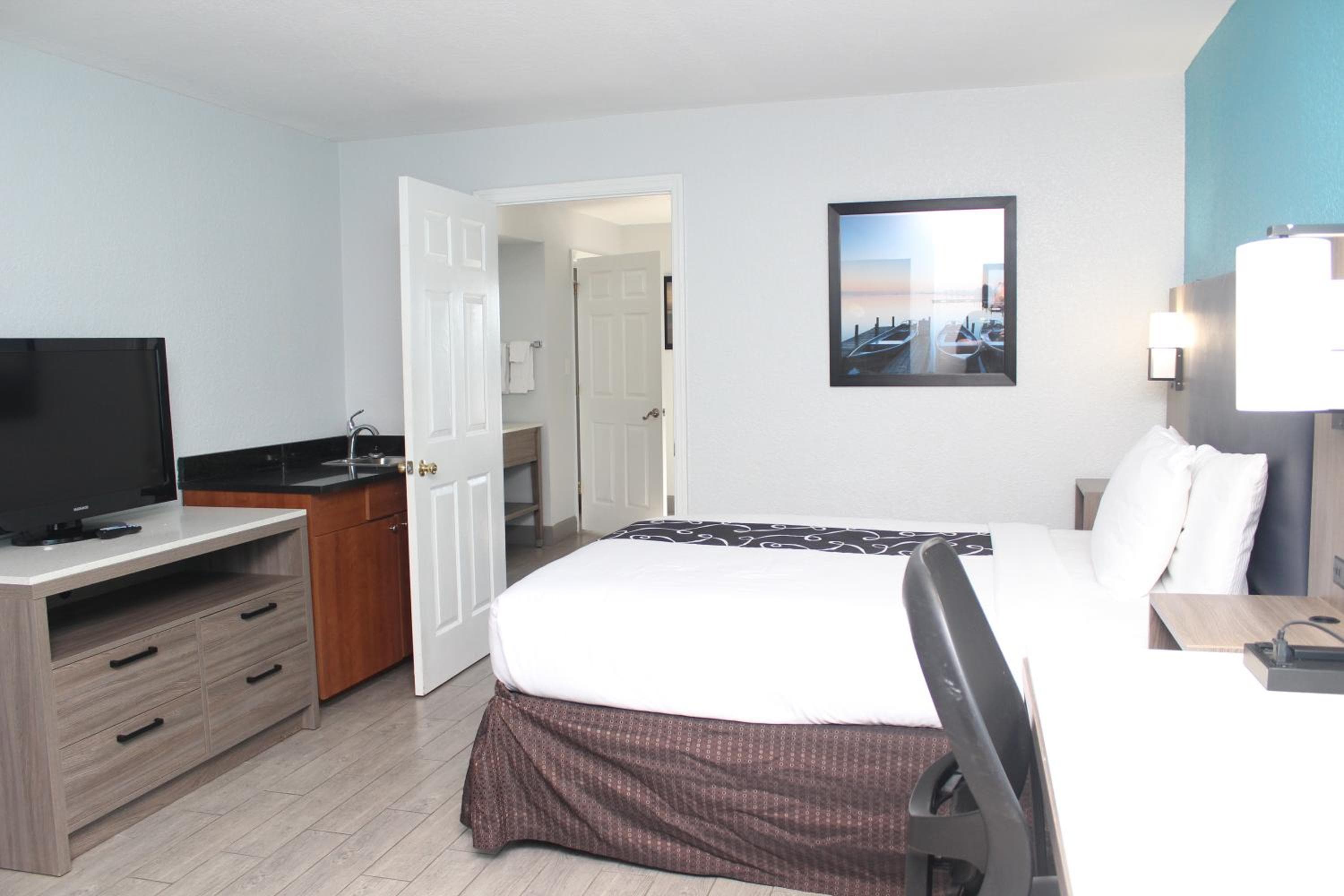 La Quinta by Wyndham Oceanfront Daytona Beach