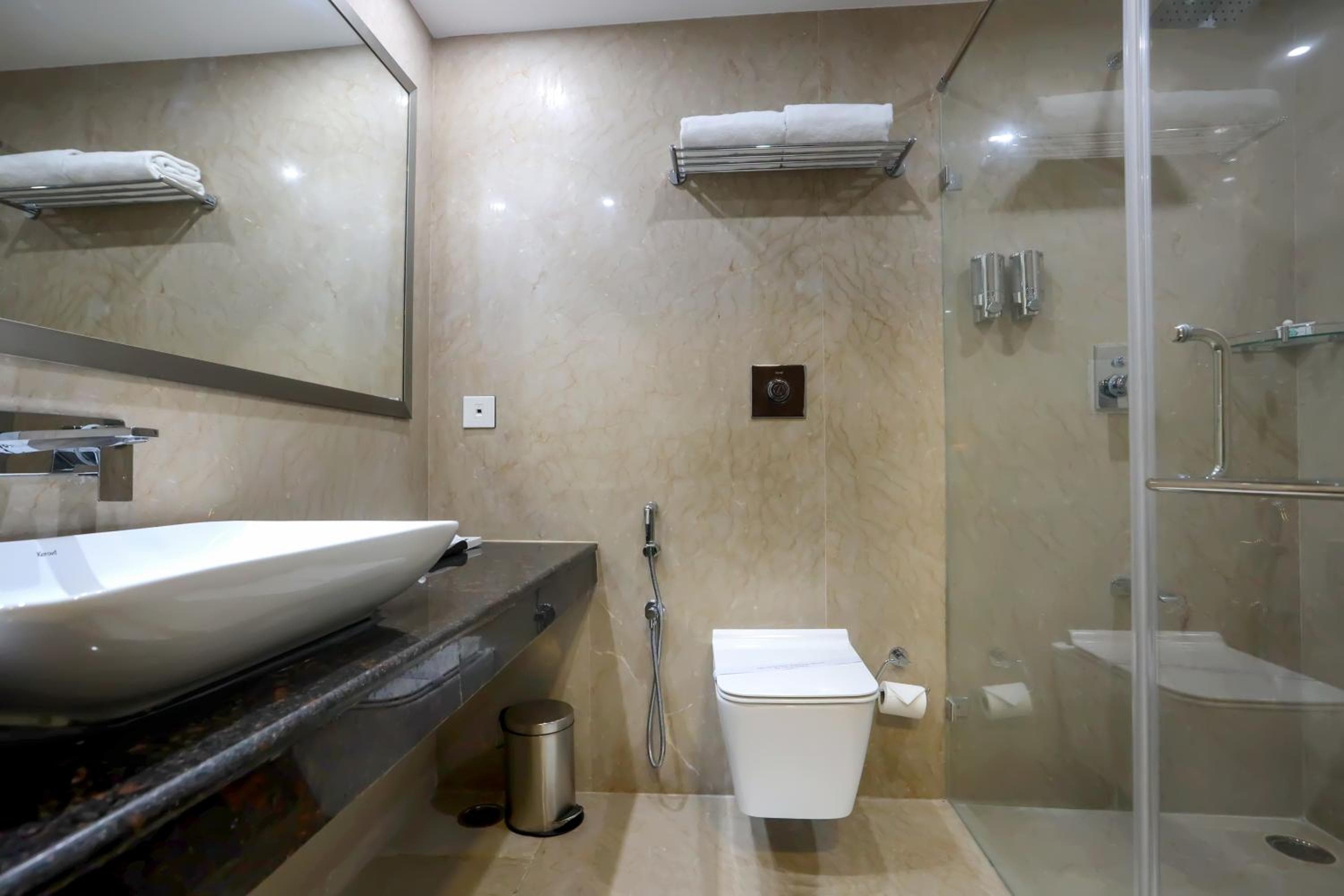 Hotel Aadithya