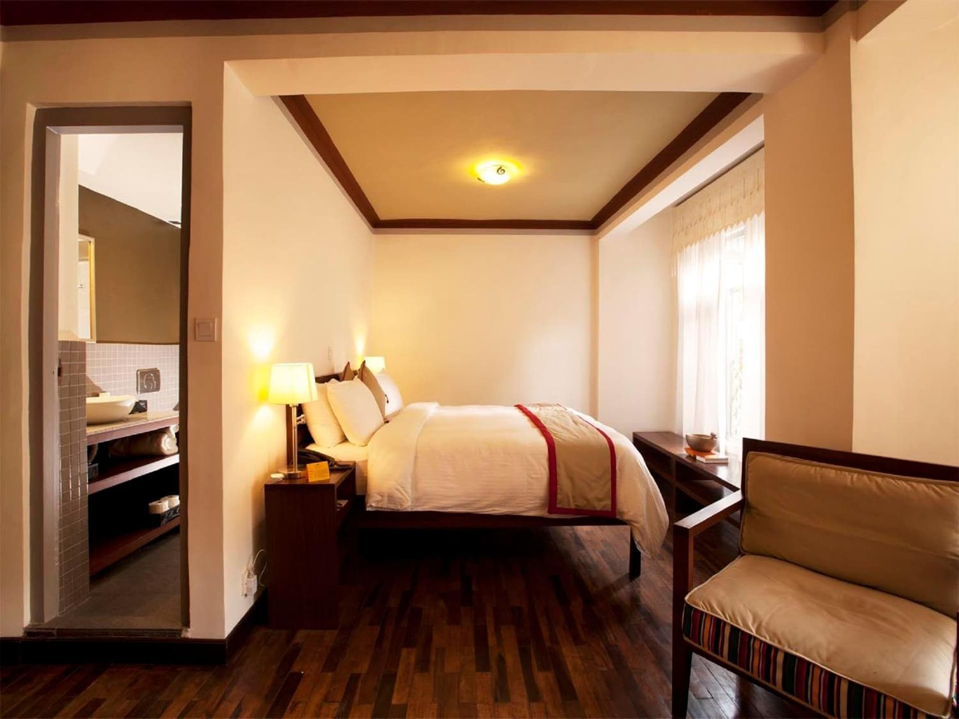 Shambaling Boutique Hotel
