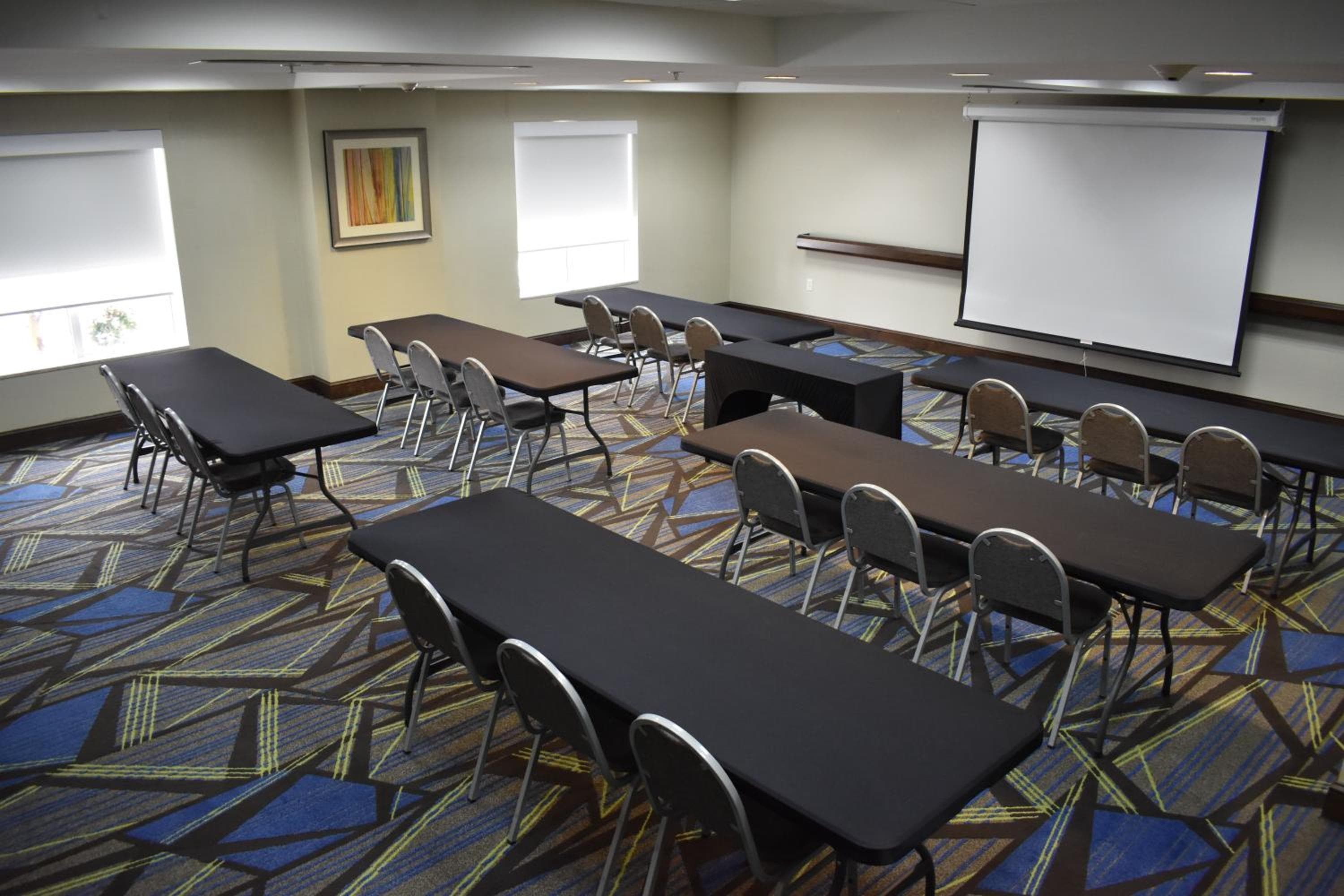 Holiday Inn Express & Suites Caryville by IHG