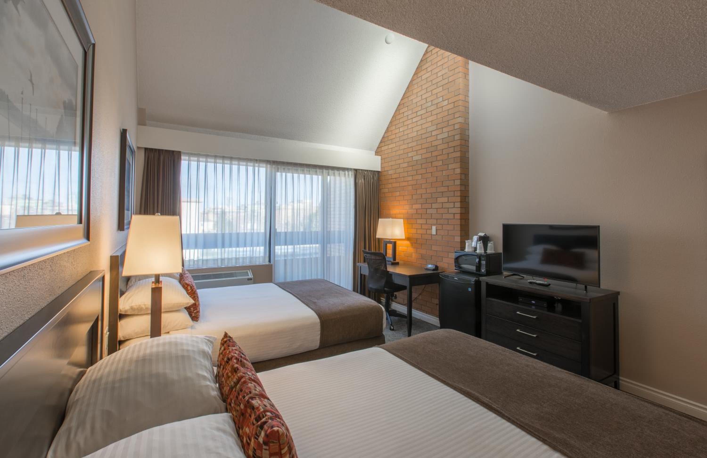 The Embassy Inn