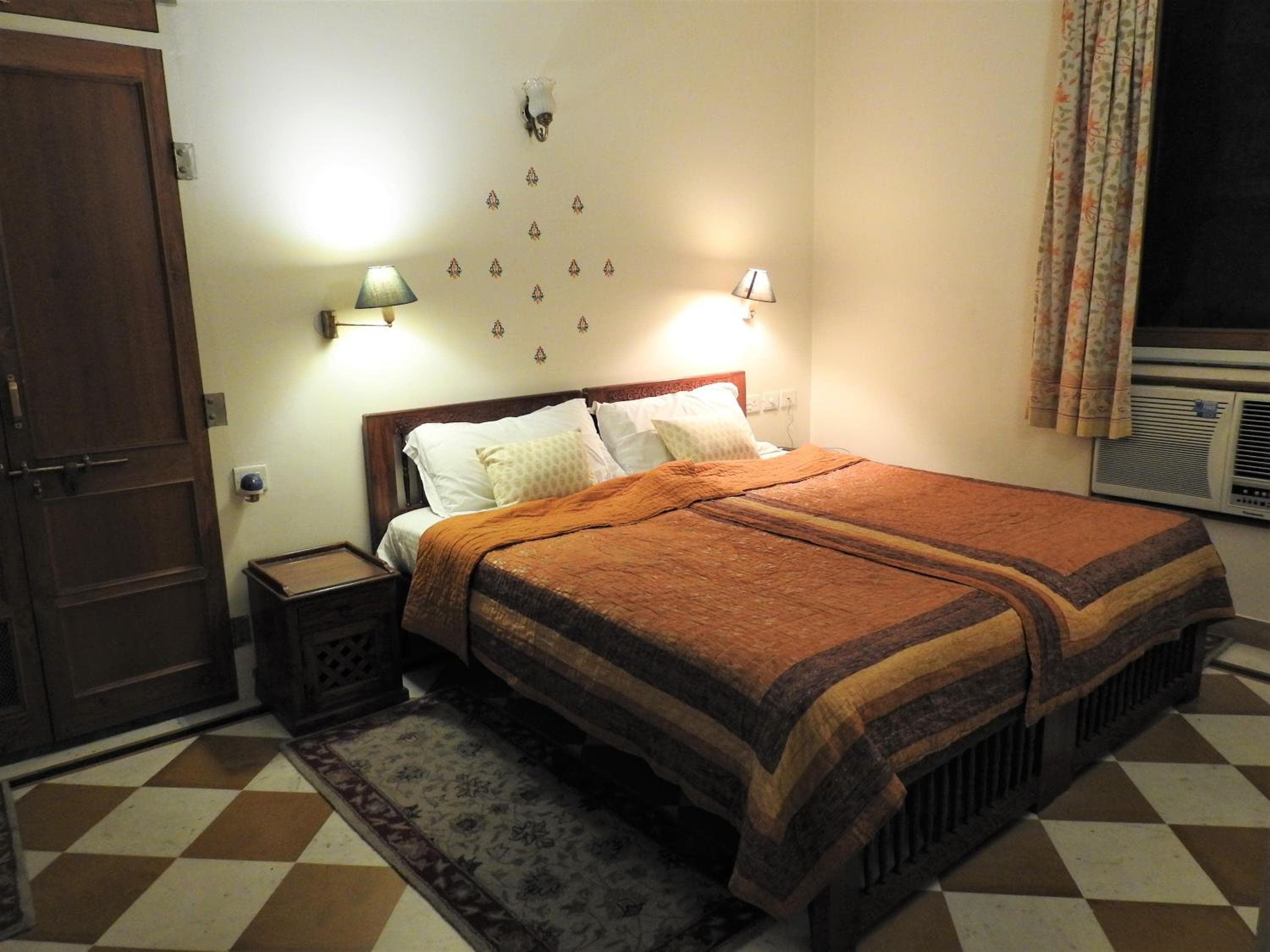bedroom