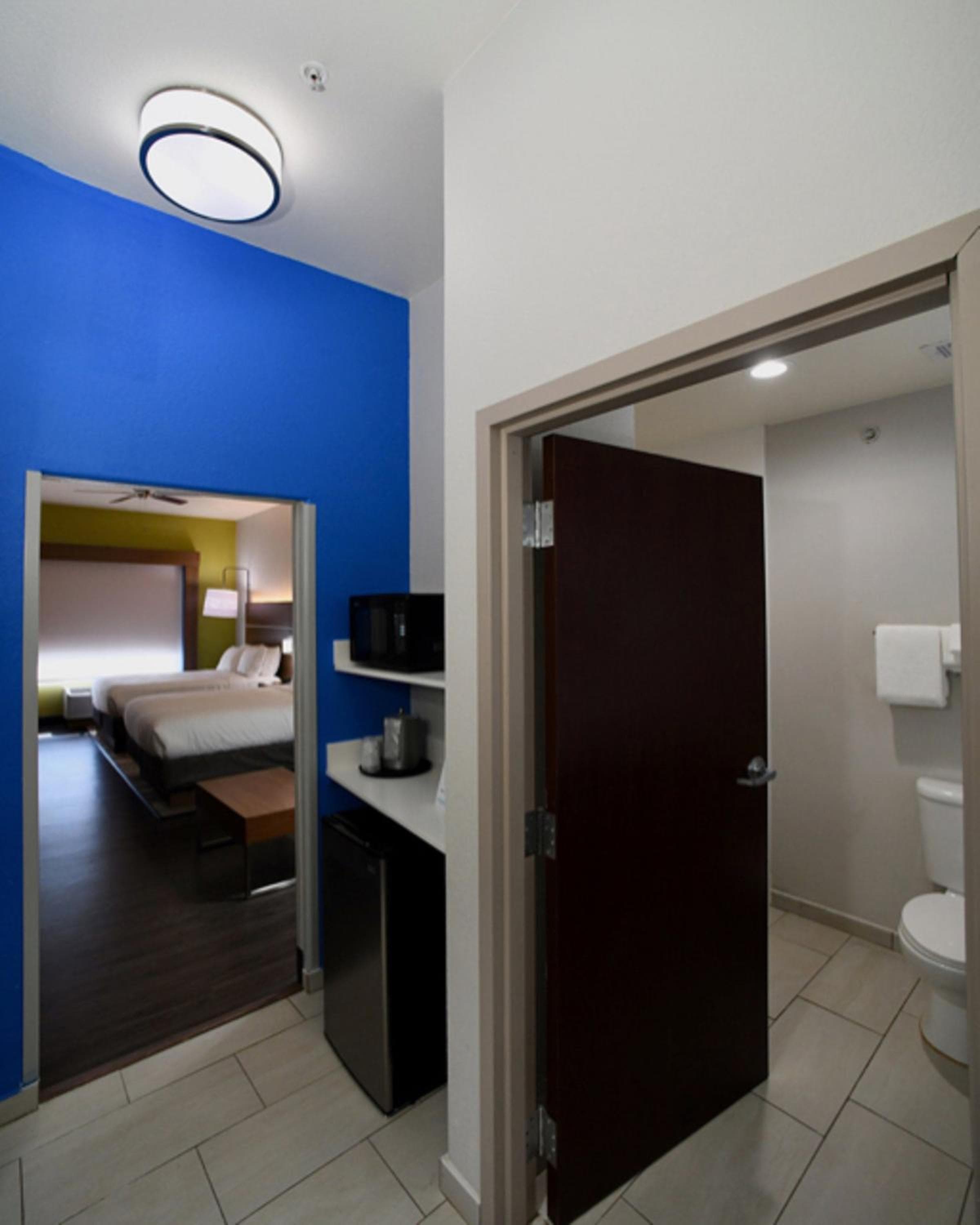 Holiday Inn Express Seguin by IHG