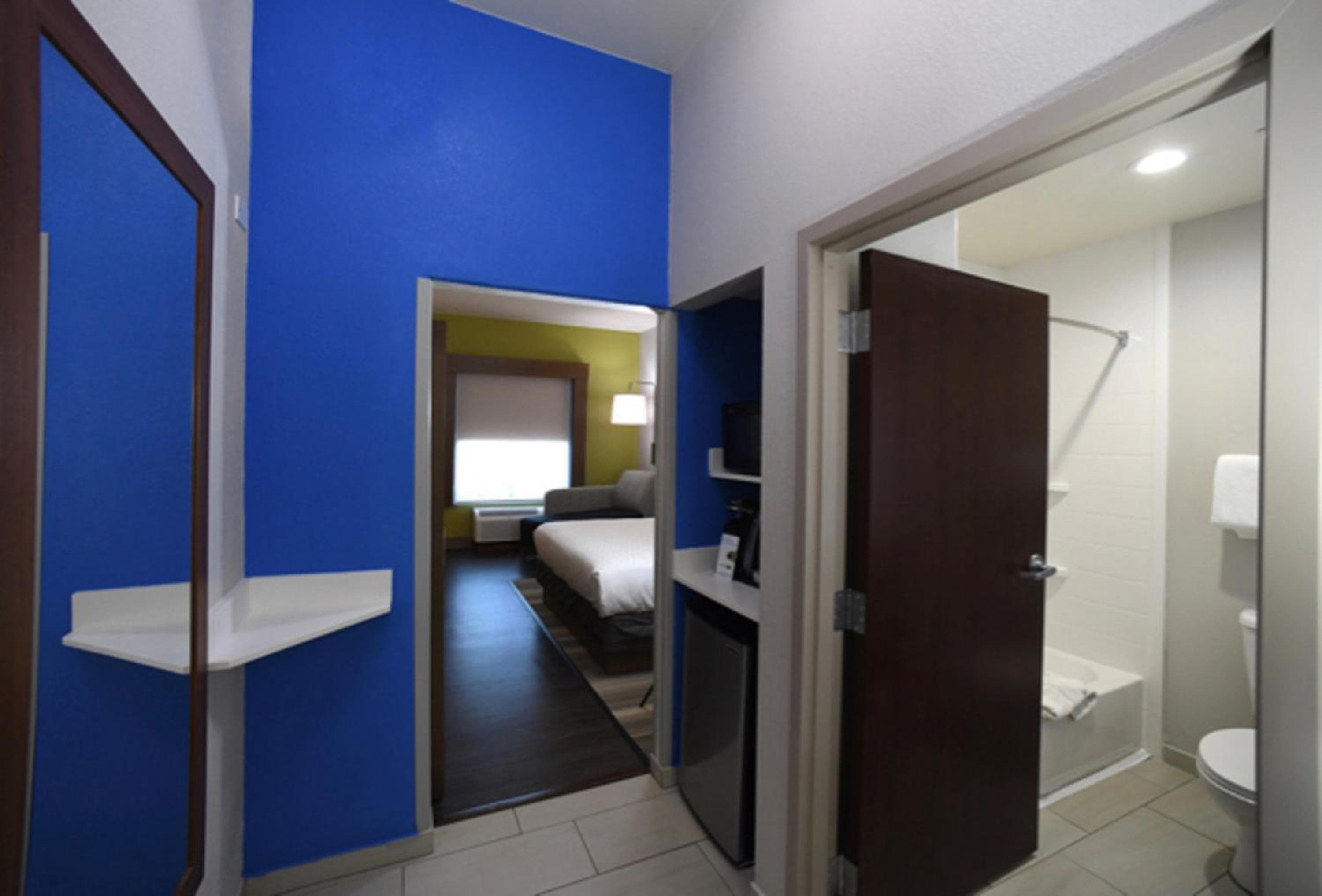 Holiday Inn Express Seguin by IHG