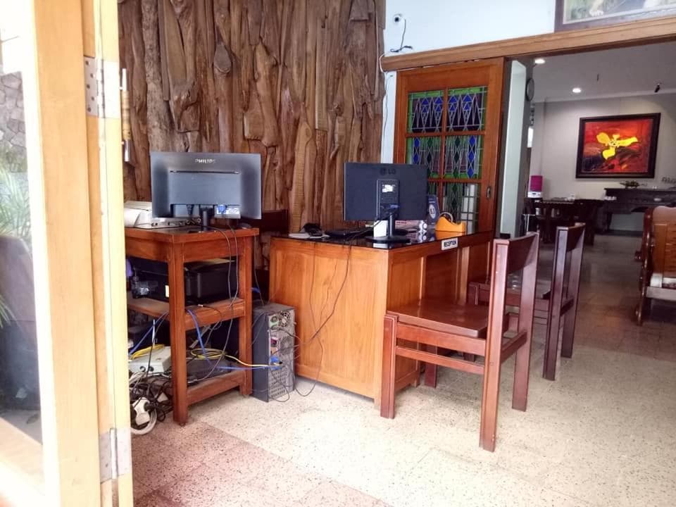 Helena Guest House