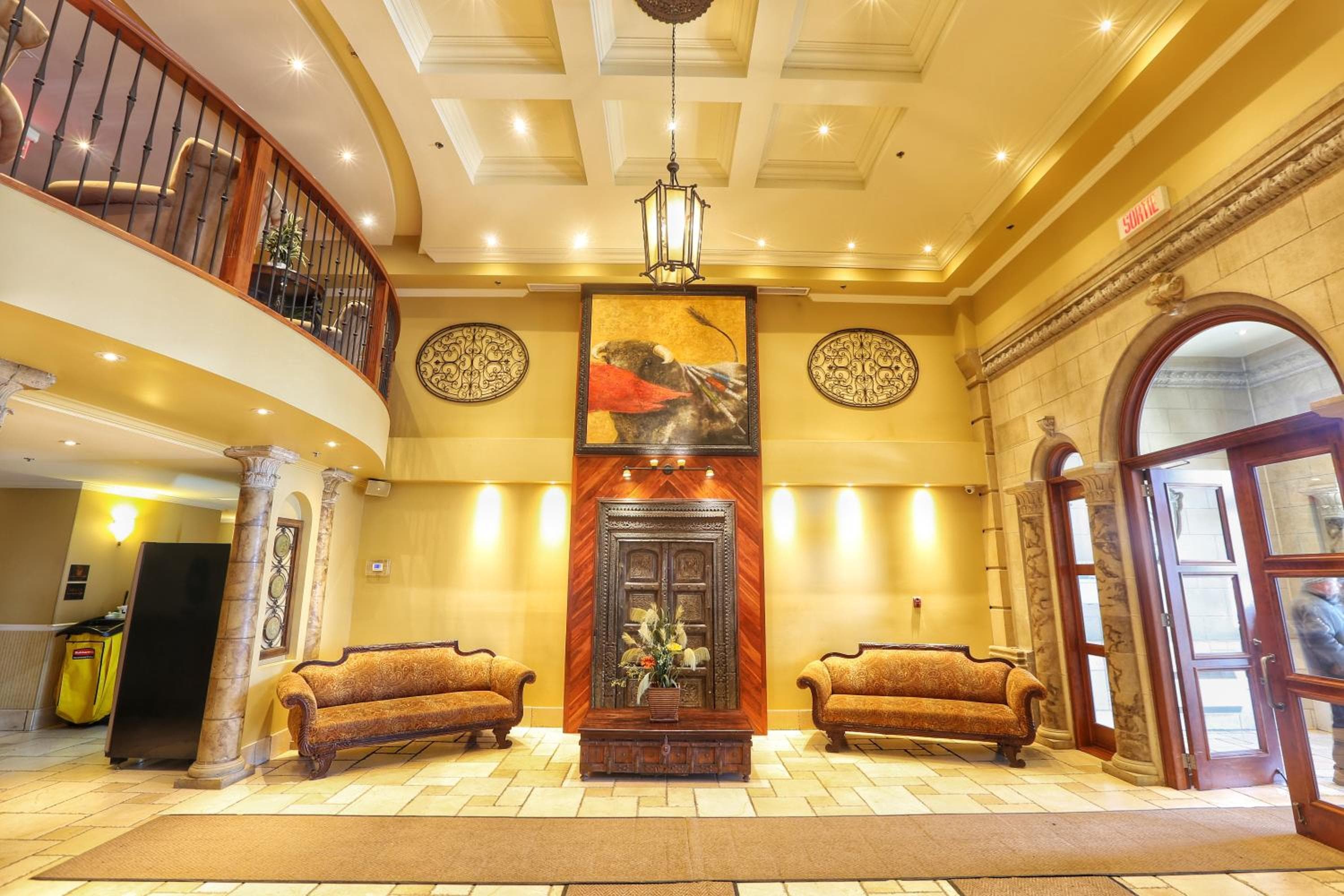 Hotel Brossard, an Ascend Collection Hotel