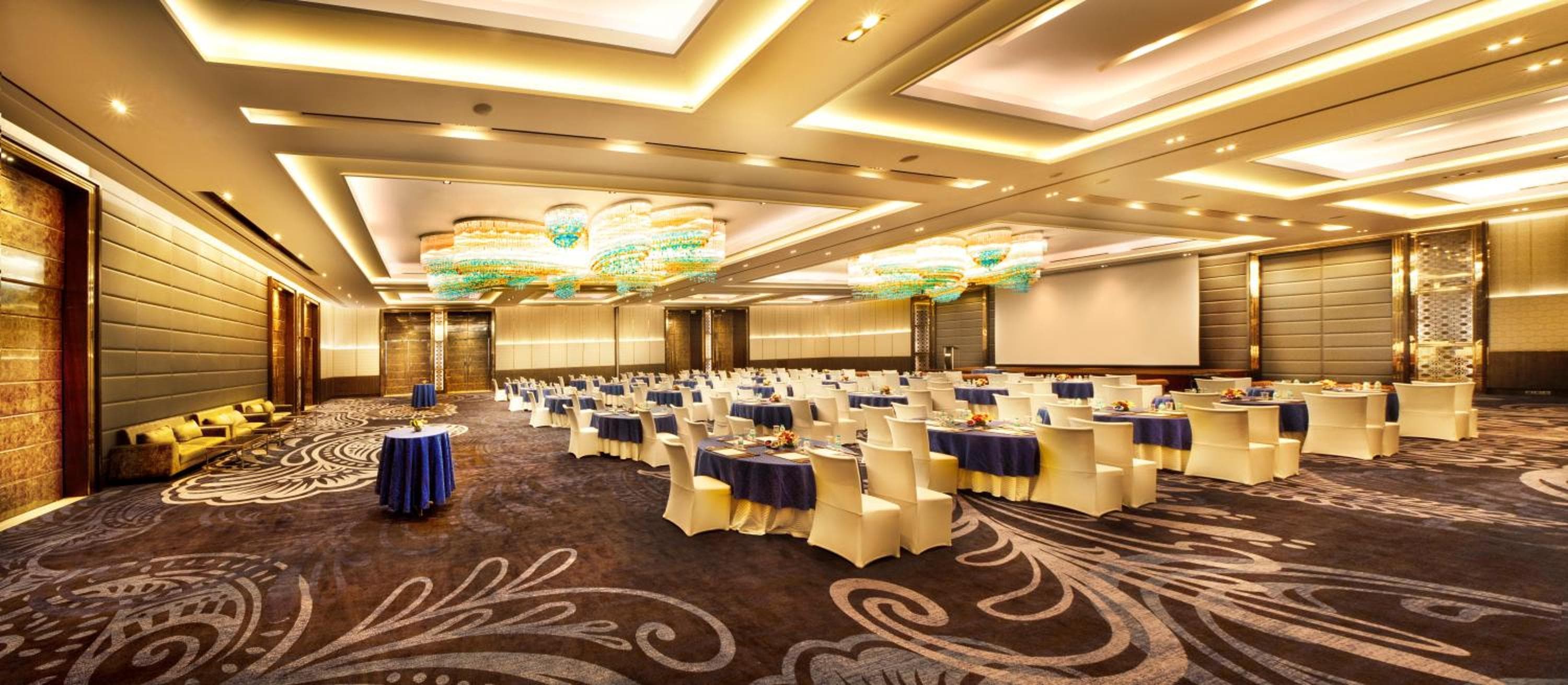 Crowne Plaza New Delhi Rohini by IHG