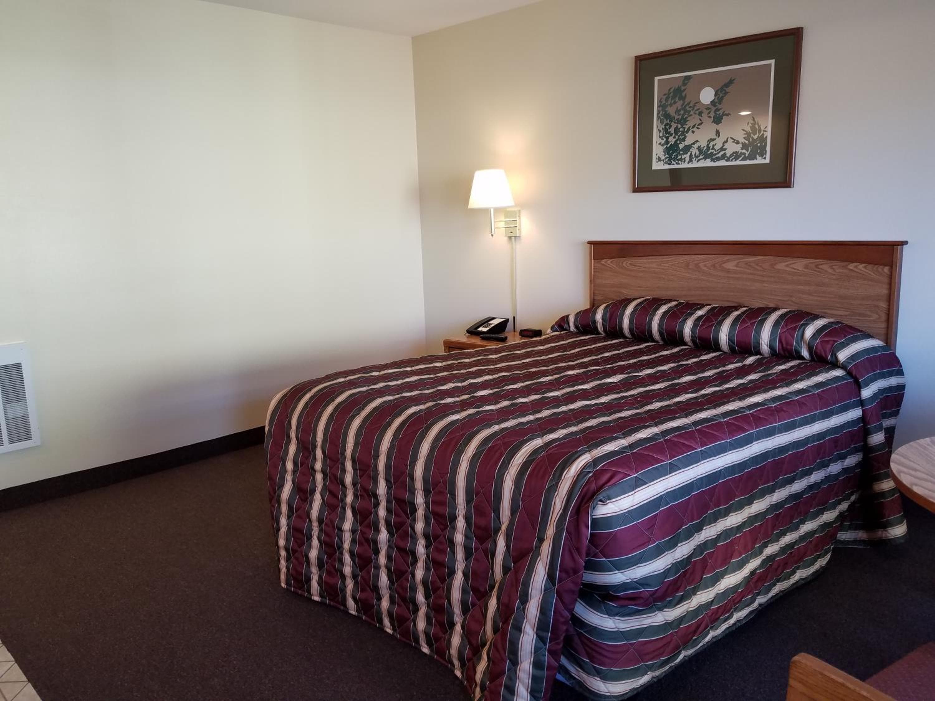 Black Hawk Motel & Suites
