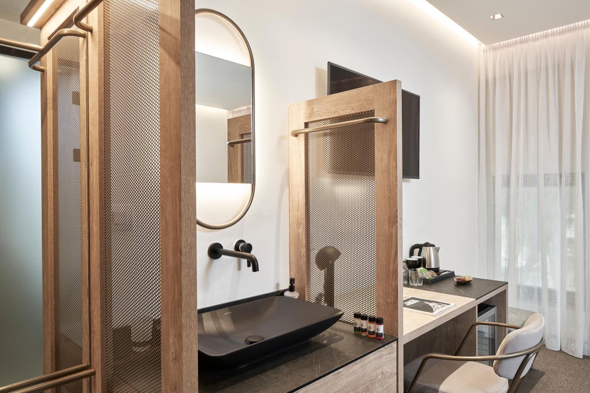 NLH MONASTIRAKI - Neighborhood Lifestyle Hotels