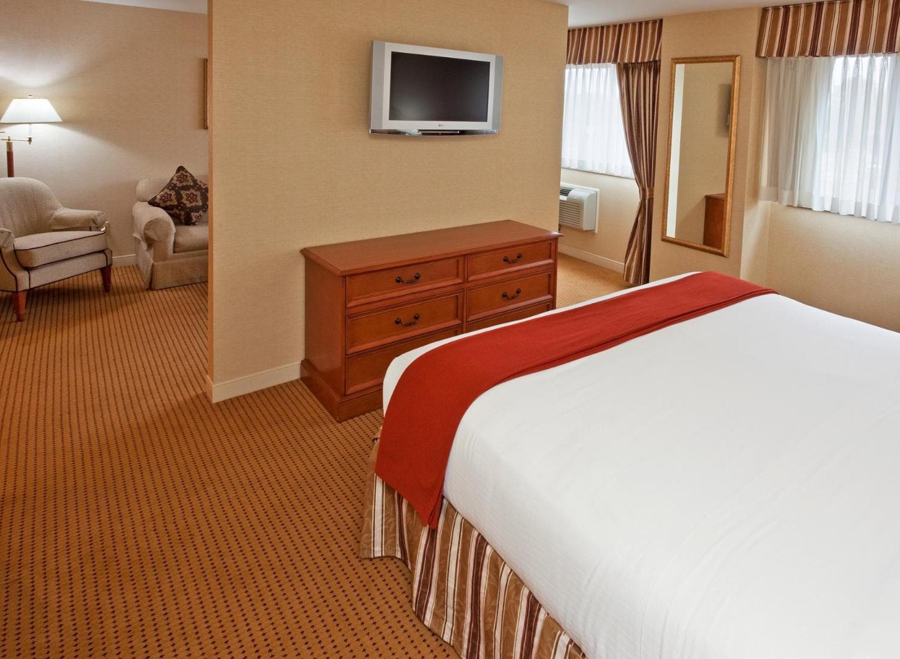 Rockville Centre Hotel - JFK Airport