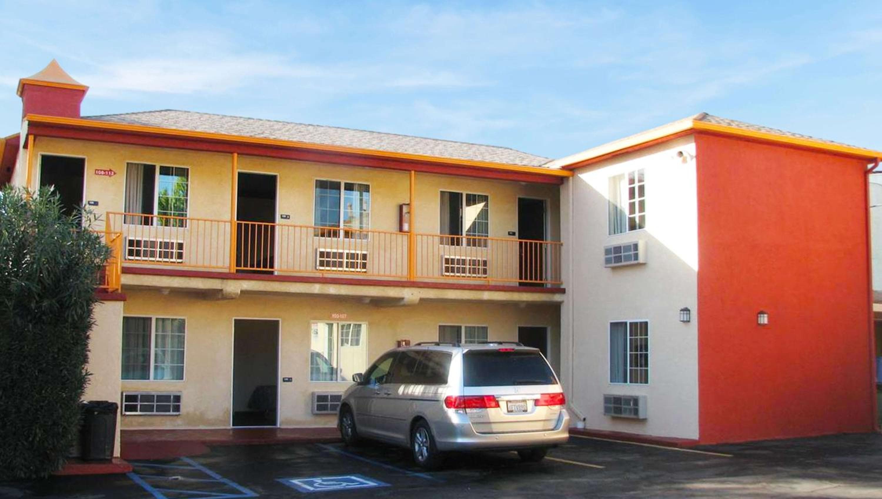 Motel 6 Glendale CA Pasadena Burbank Los Angeles