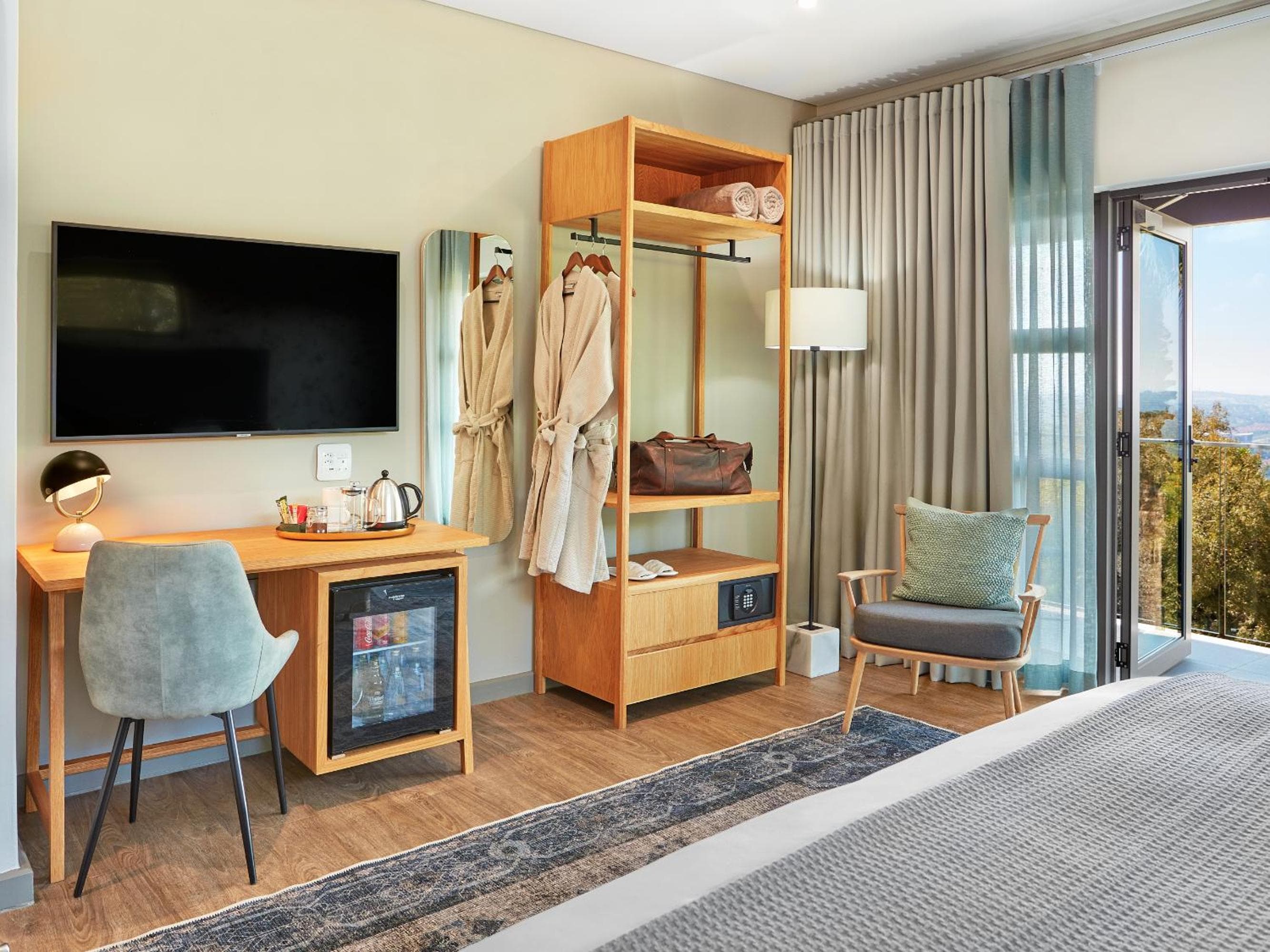 The Cliffside Boutique Getaway