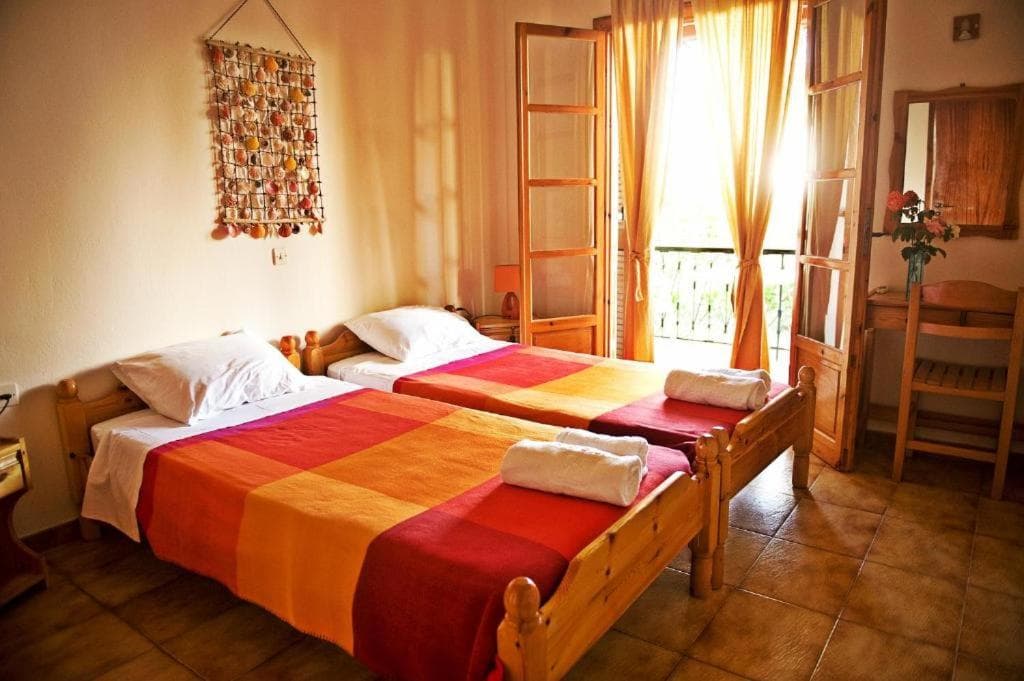 Feeloxenia Corfu Apartments