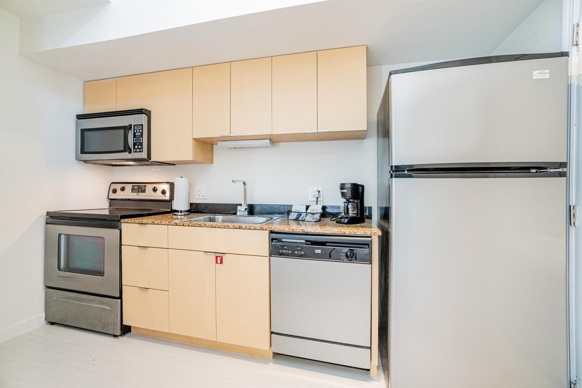 Doral Inn & Suites Miami Airport West