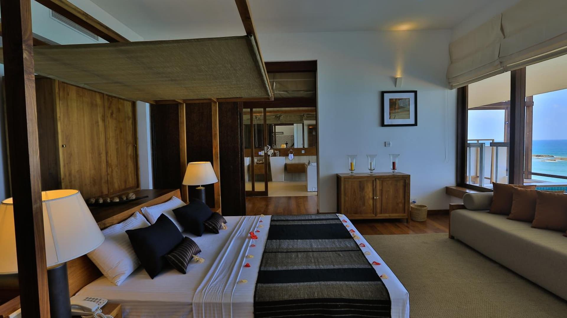Pandanus Beach Resort & Spa
