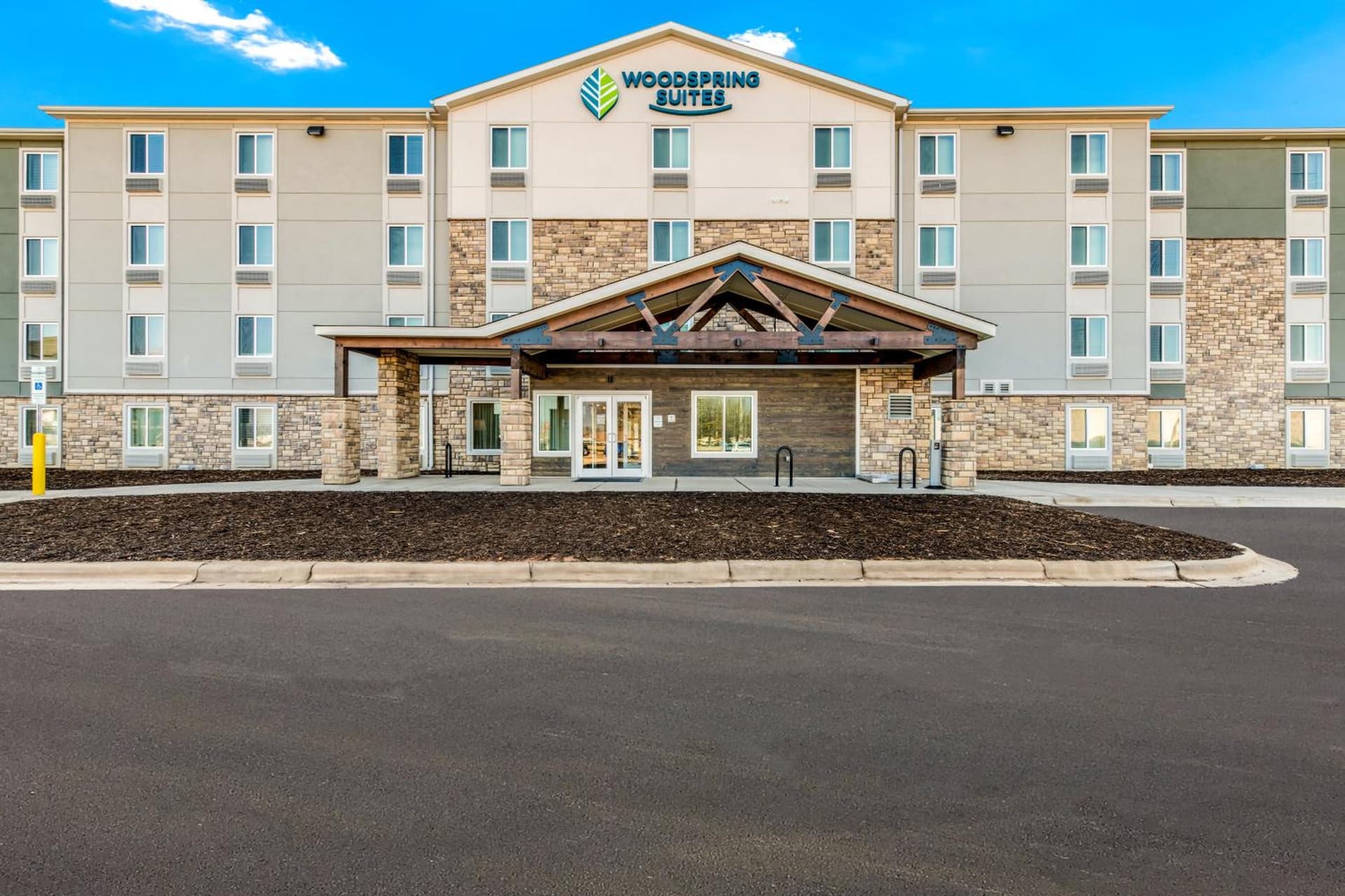 WoodSpring Suites Charlotte - University Research Park
