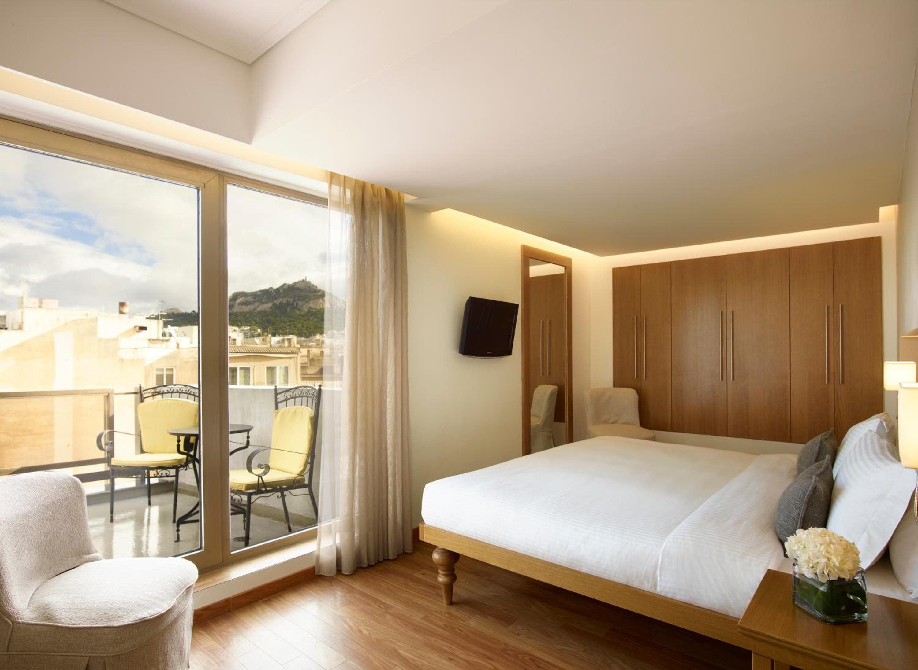 Titania Hotel