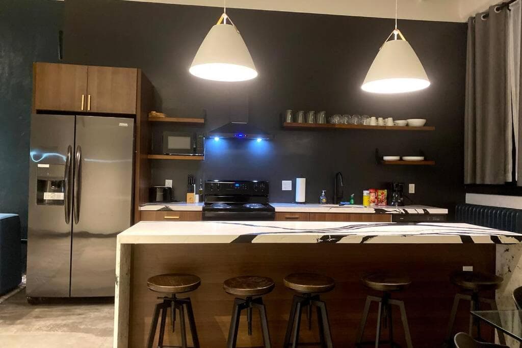 3E-Spacious 2 bedroom in Oakland, sleeps 8