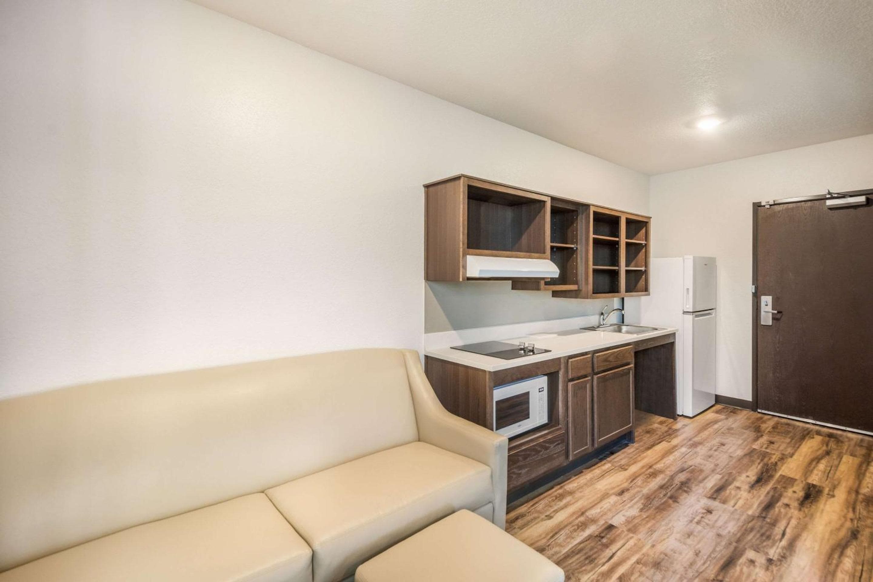 WoodSpring Suites Bradenton