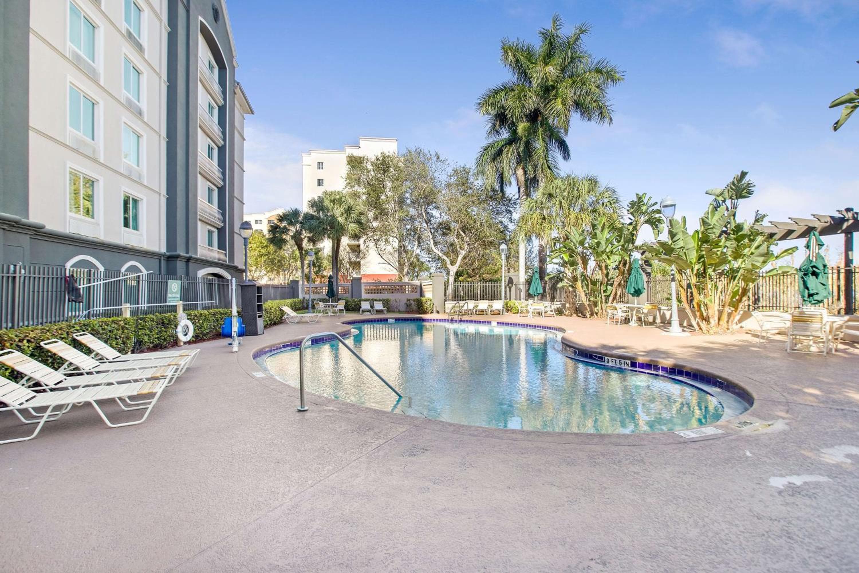 La Quinta by Wyndham Ft. Lauderdale Airport
