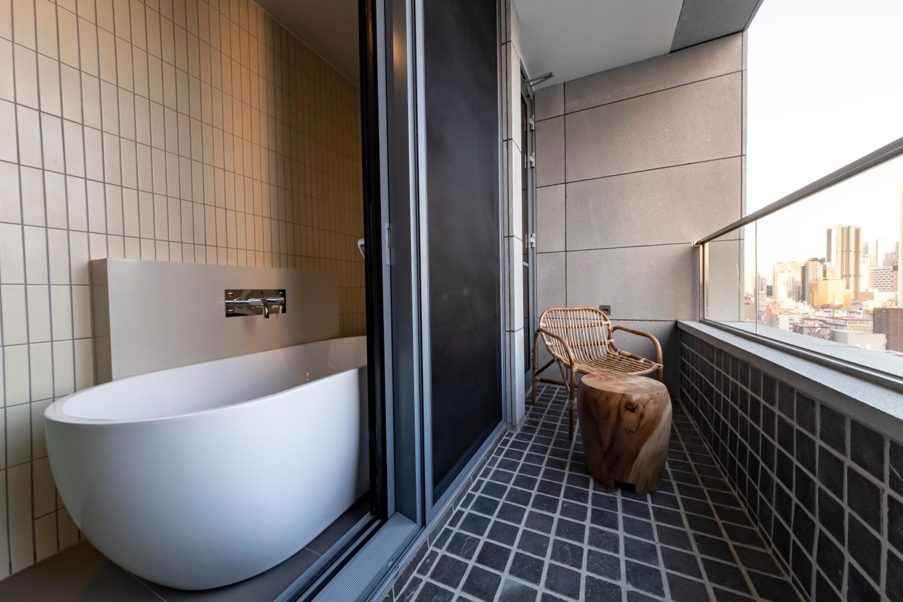Hound Hotel Haeundae Signature