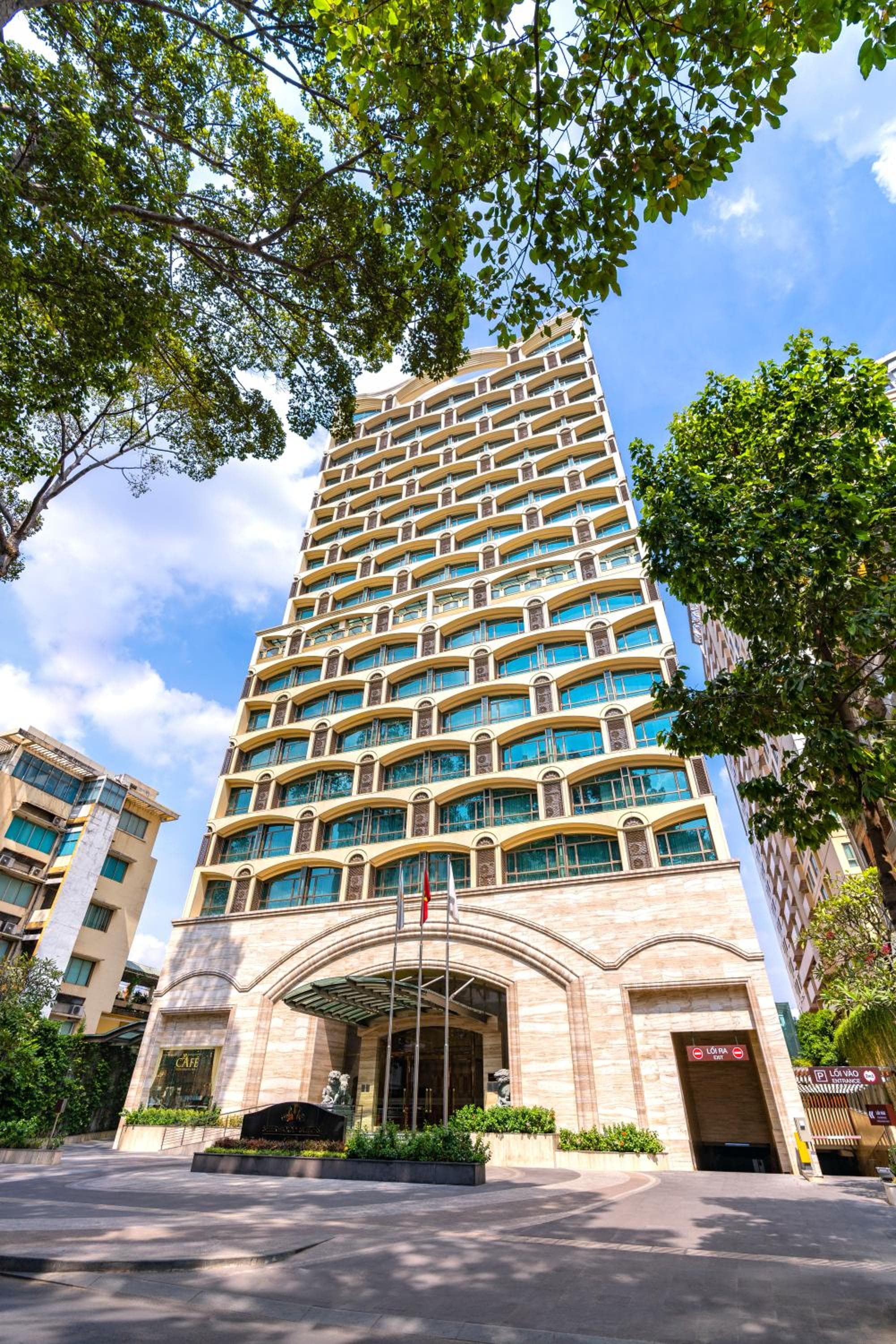 Sherwood Suites