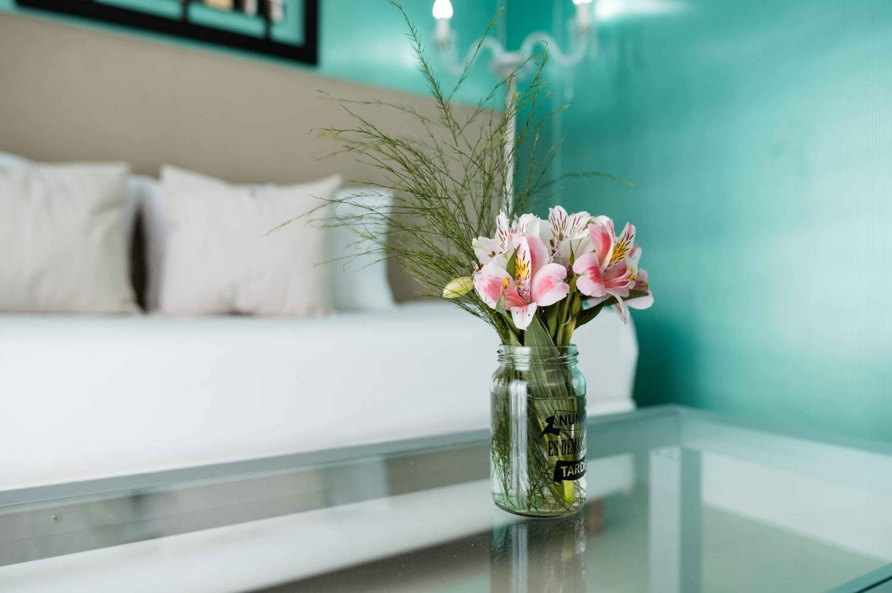 Ker Urquiza Hotel