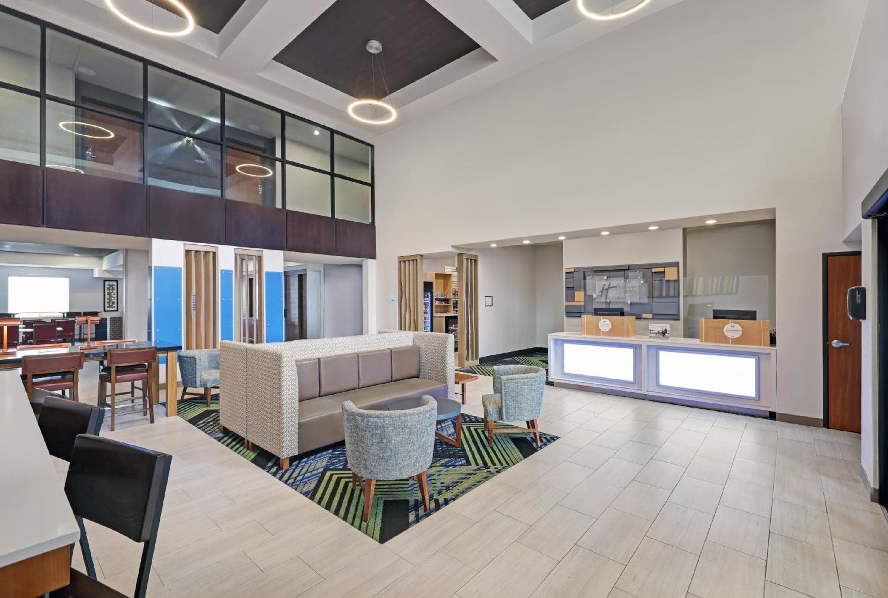 Holiday Inn Express Newport by IHG