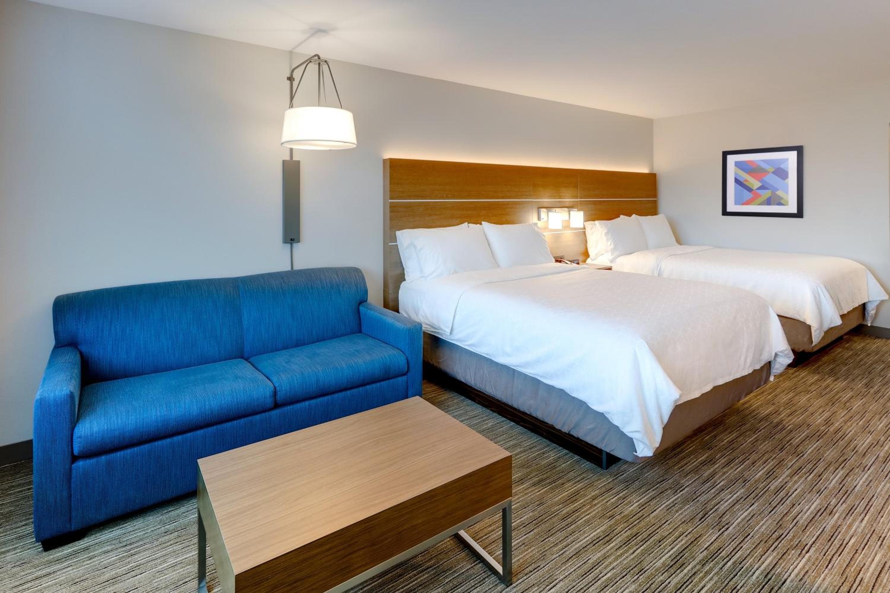 Holiday Inn Express & Suites - Middletown - Goshen by IHG