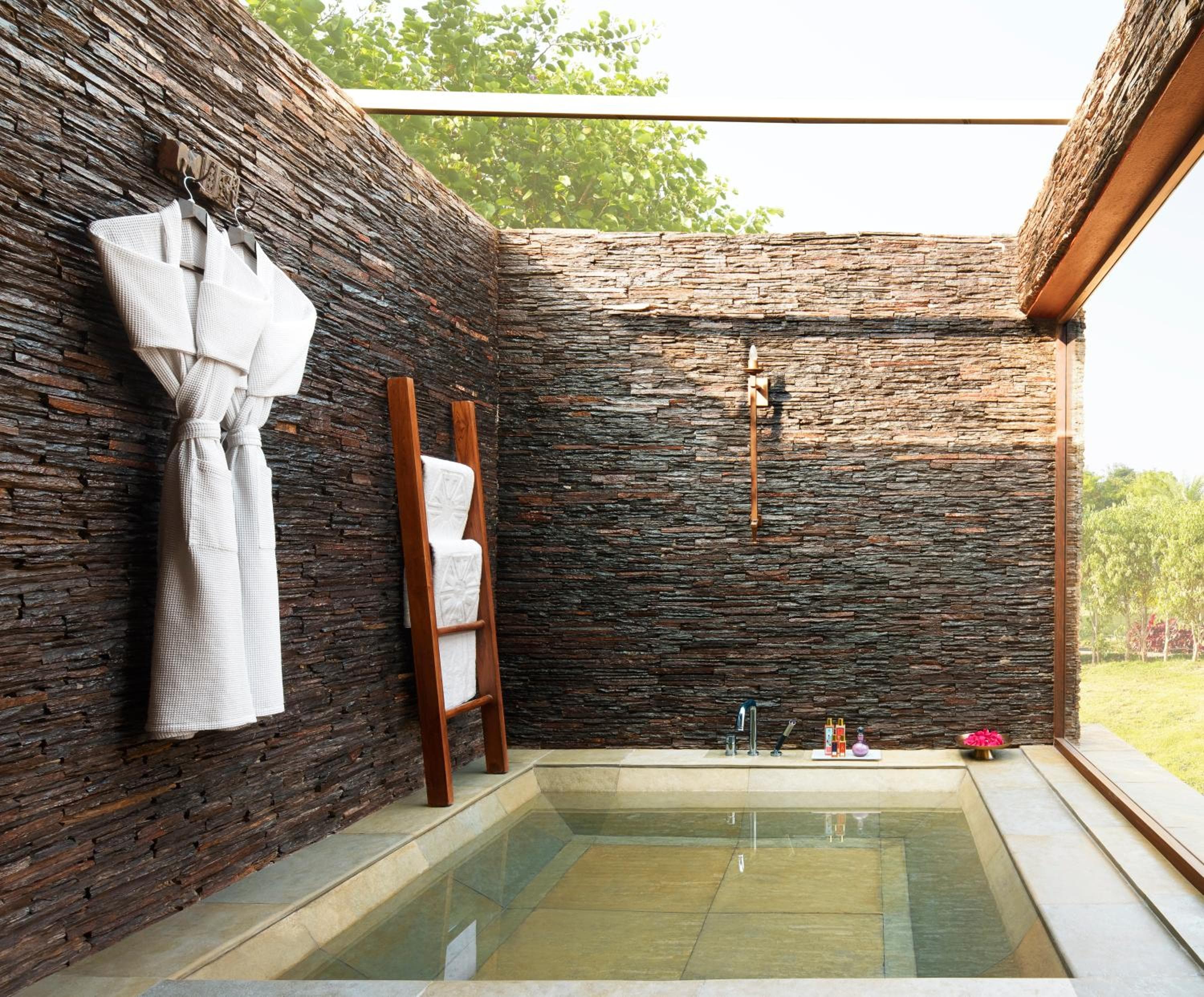 Taj Aravali Resort & Spa Udaipur