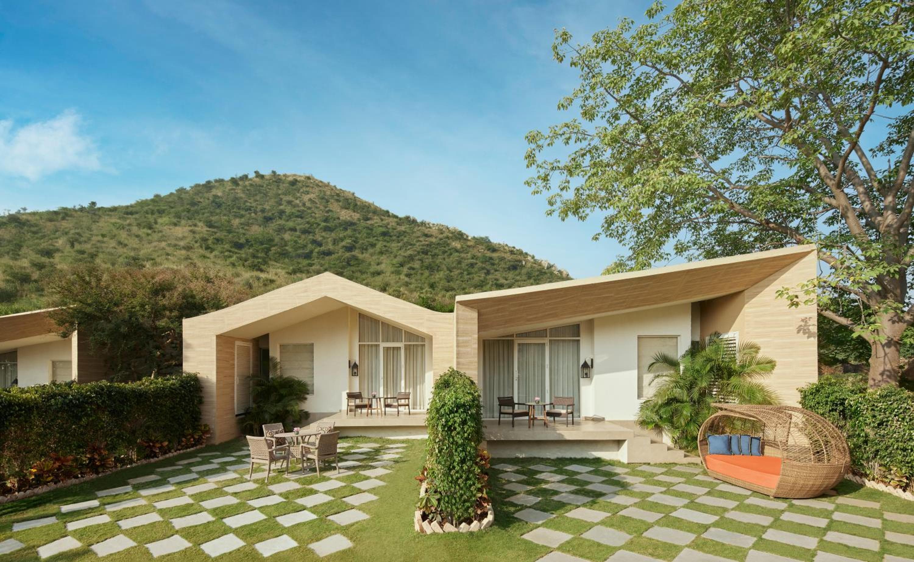 Taj Aravali Resort & Spa Udaipur