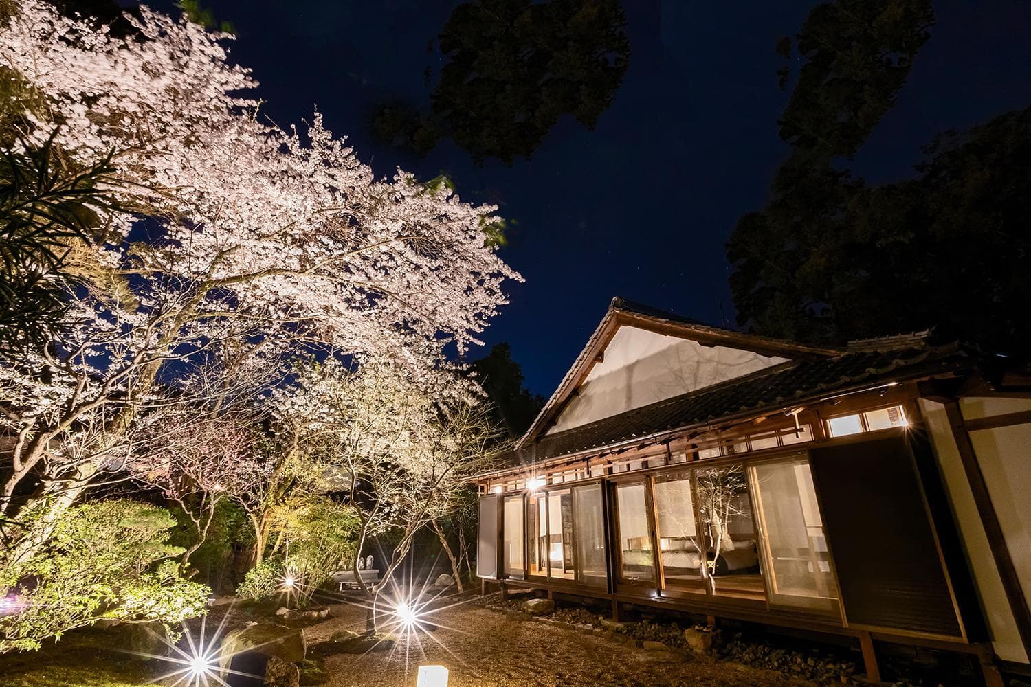 Temple-stay WAQOO Mii-dera