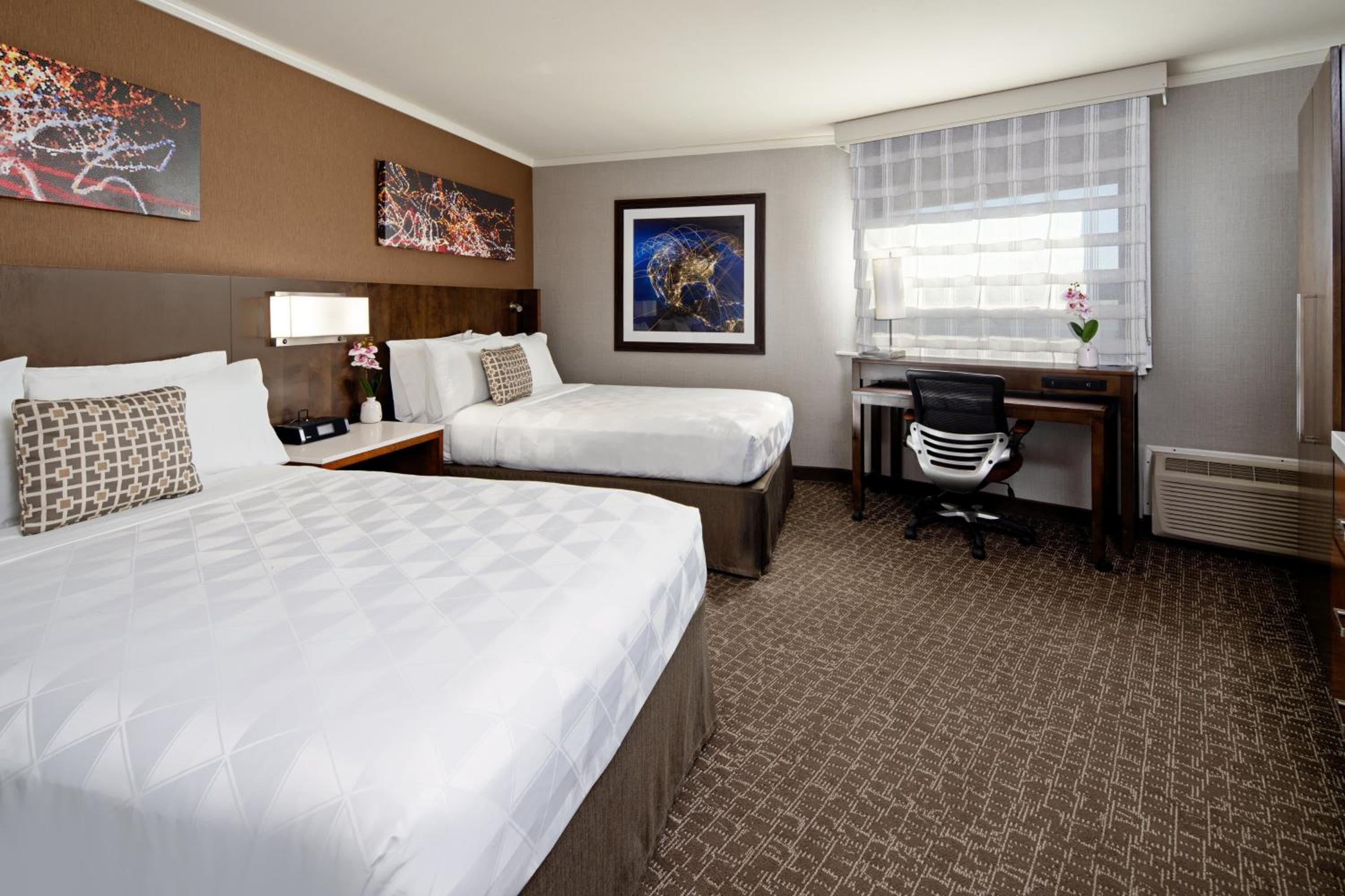Holiday Inn Long Beach - Airport by IHG