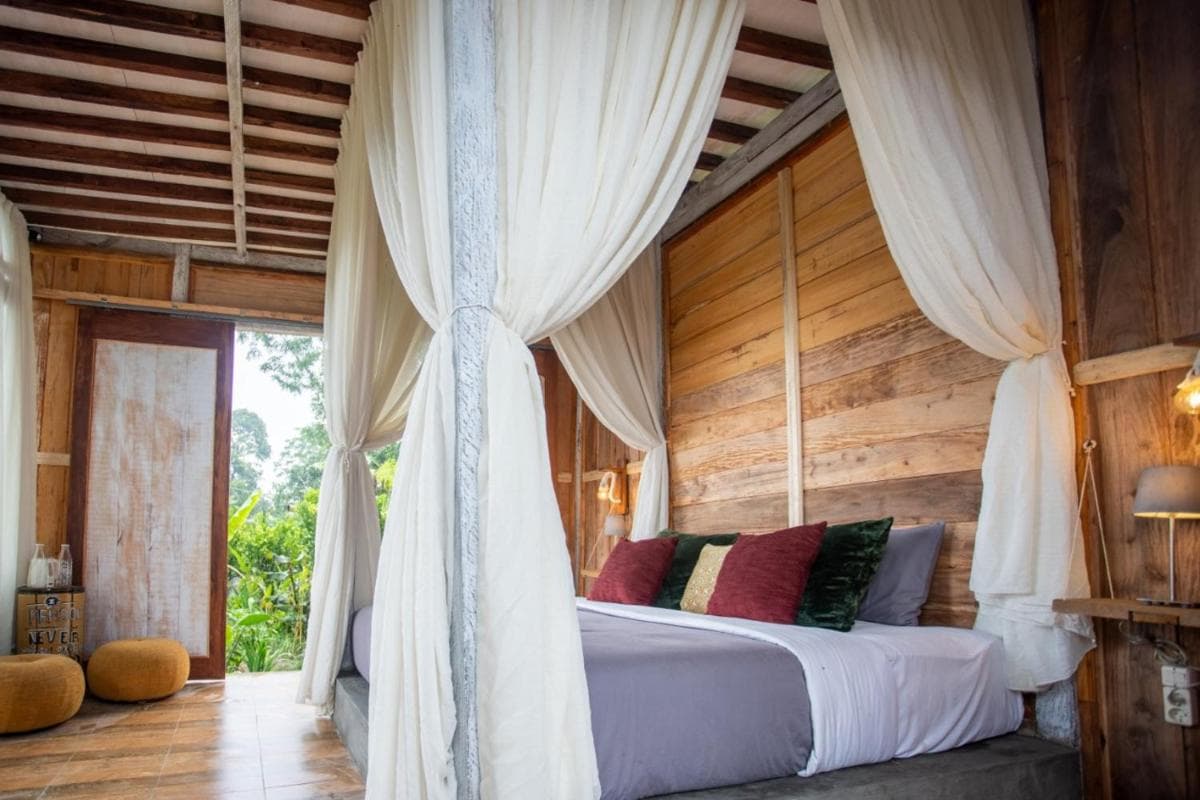 Dkubusalangki Villa