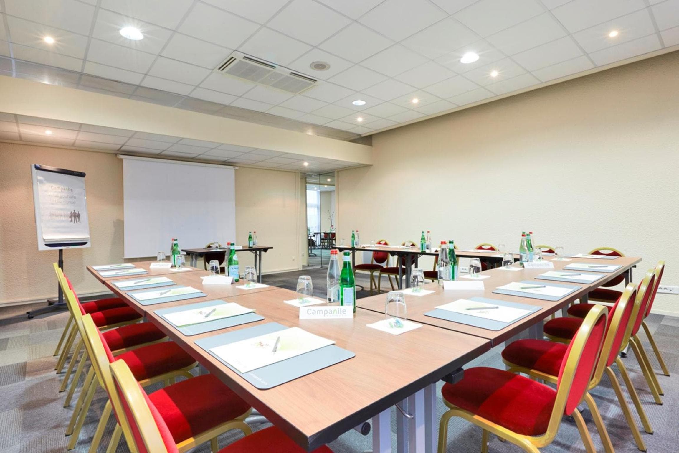 Campanile PRIME - Paris Pantin