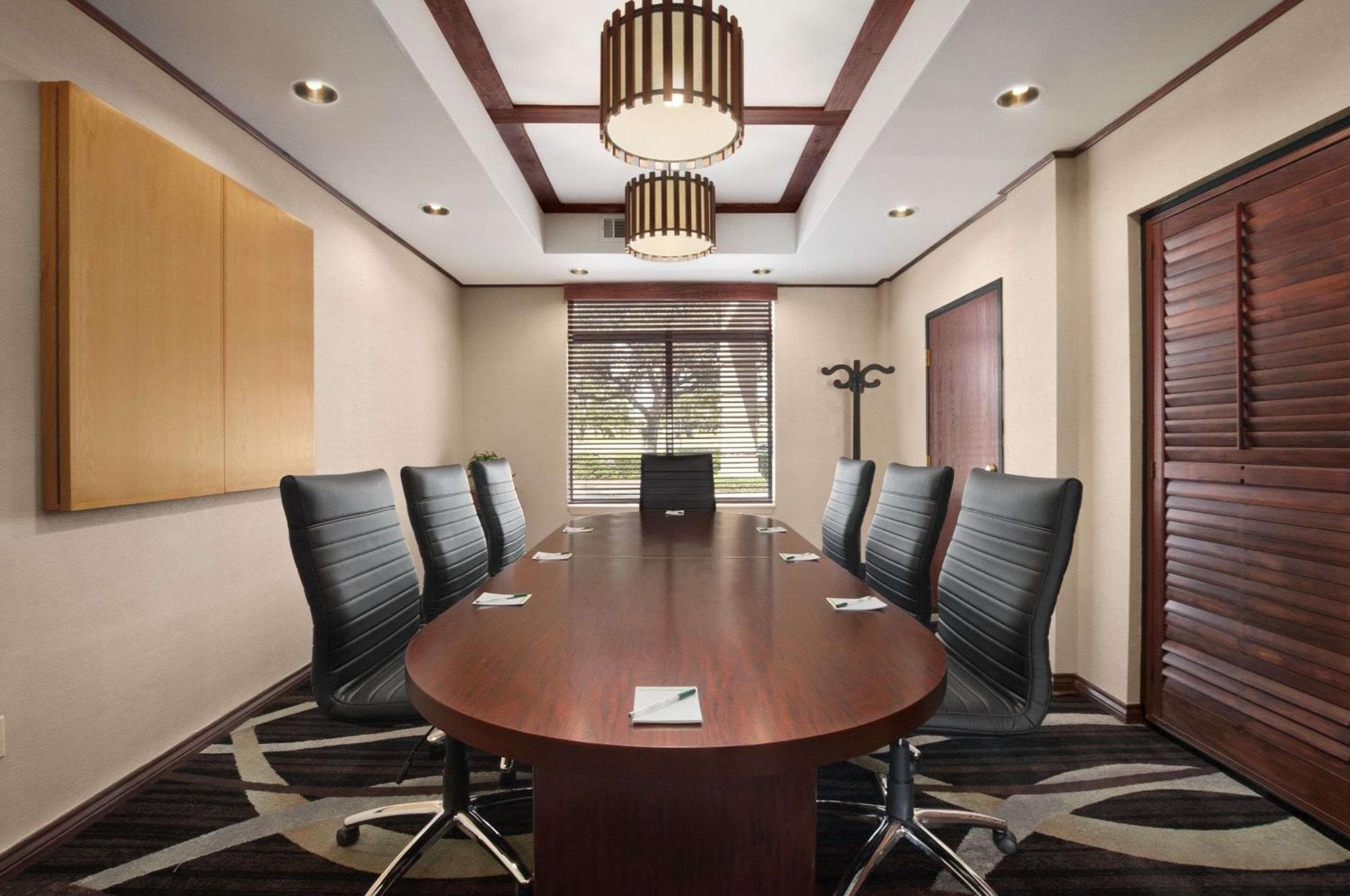 Wingate by Wyndham and Williamson Conference Center