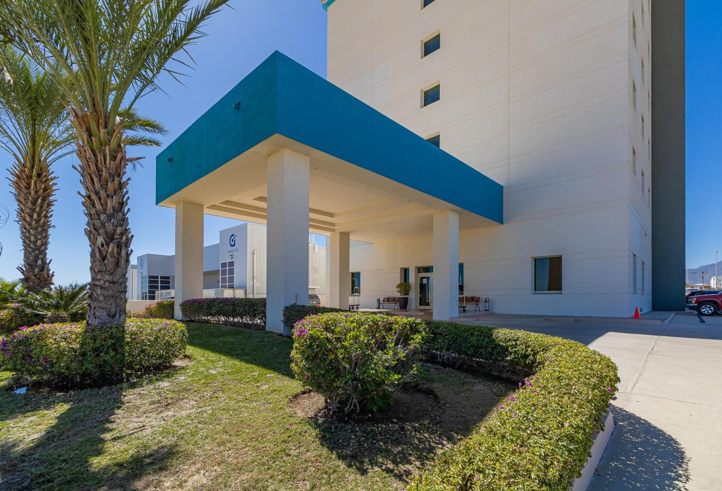 Hotel Aeropuerto Los Cabos
