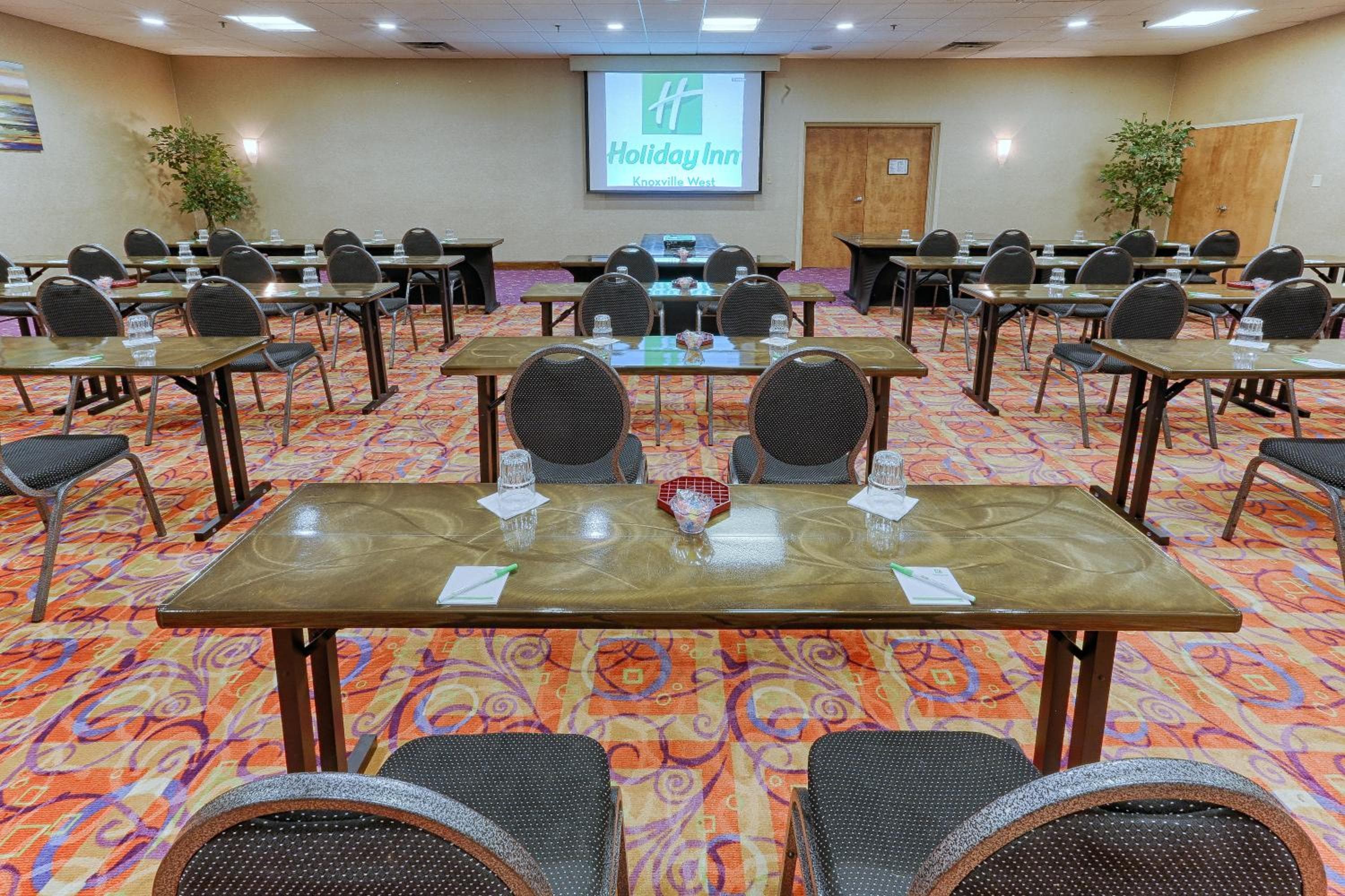 Holiday Inn Knoxville West - Cedar Bluff Rd by IHG