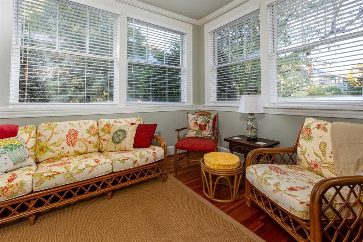 Renowned historic home downtownacross from park