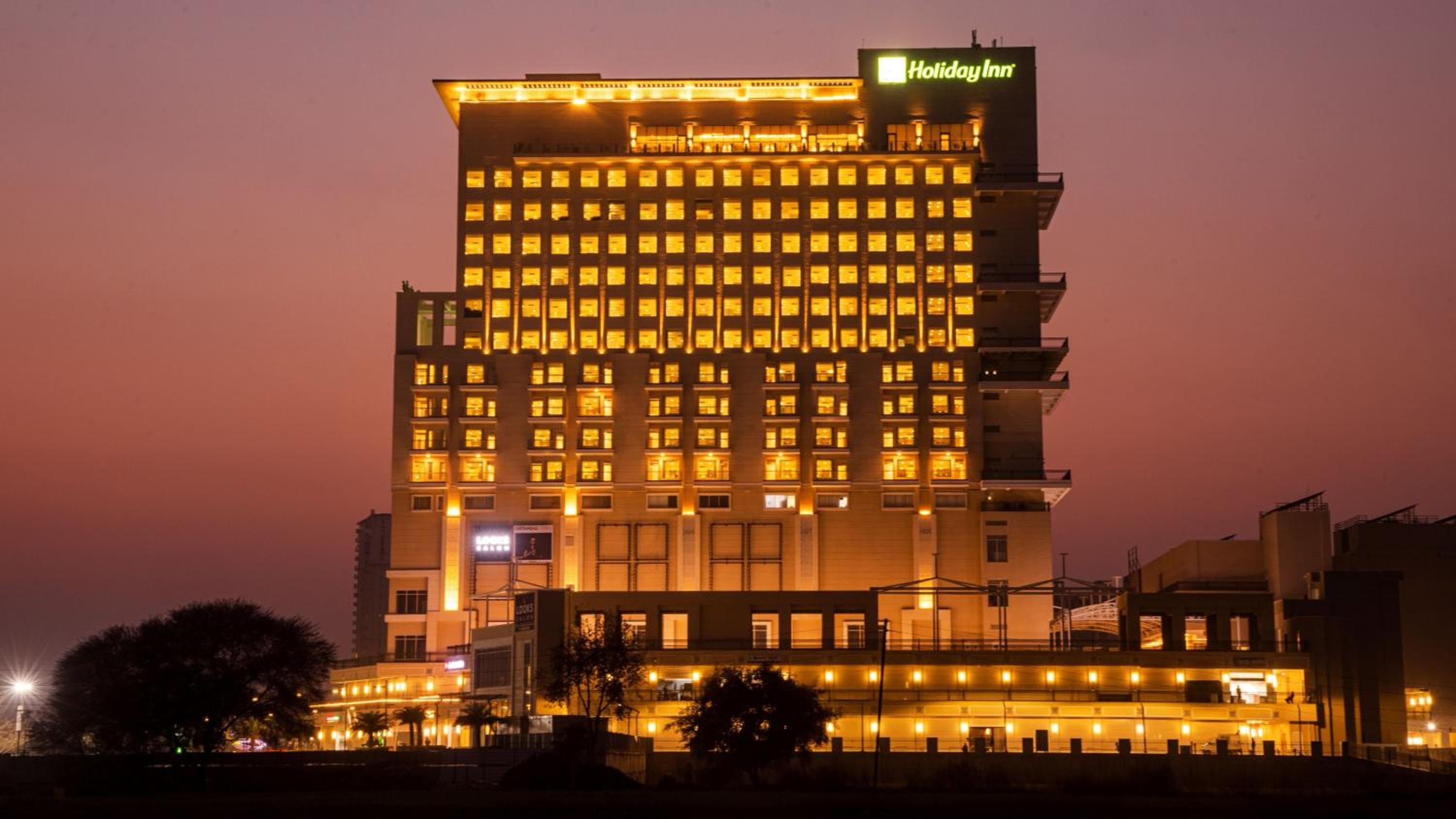 Holiday Inn Gurugram Sector 90 by IHG