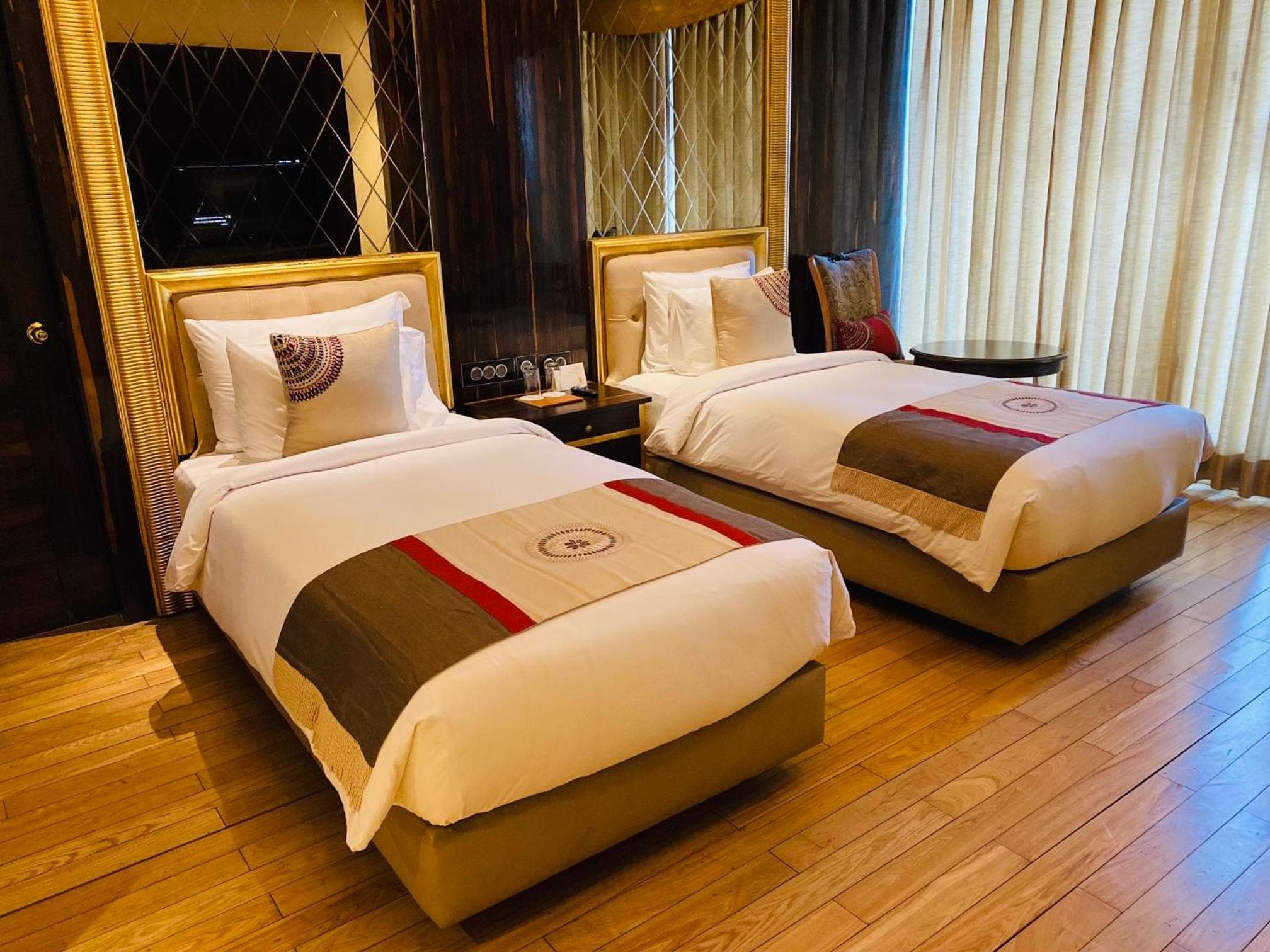 Seven Seas Hotel